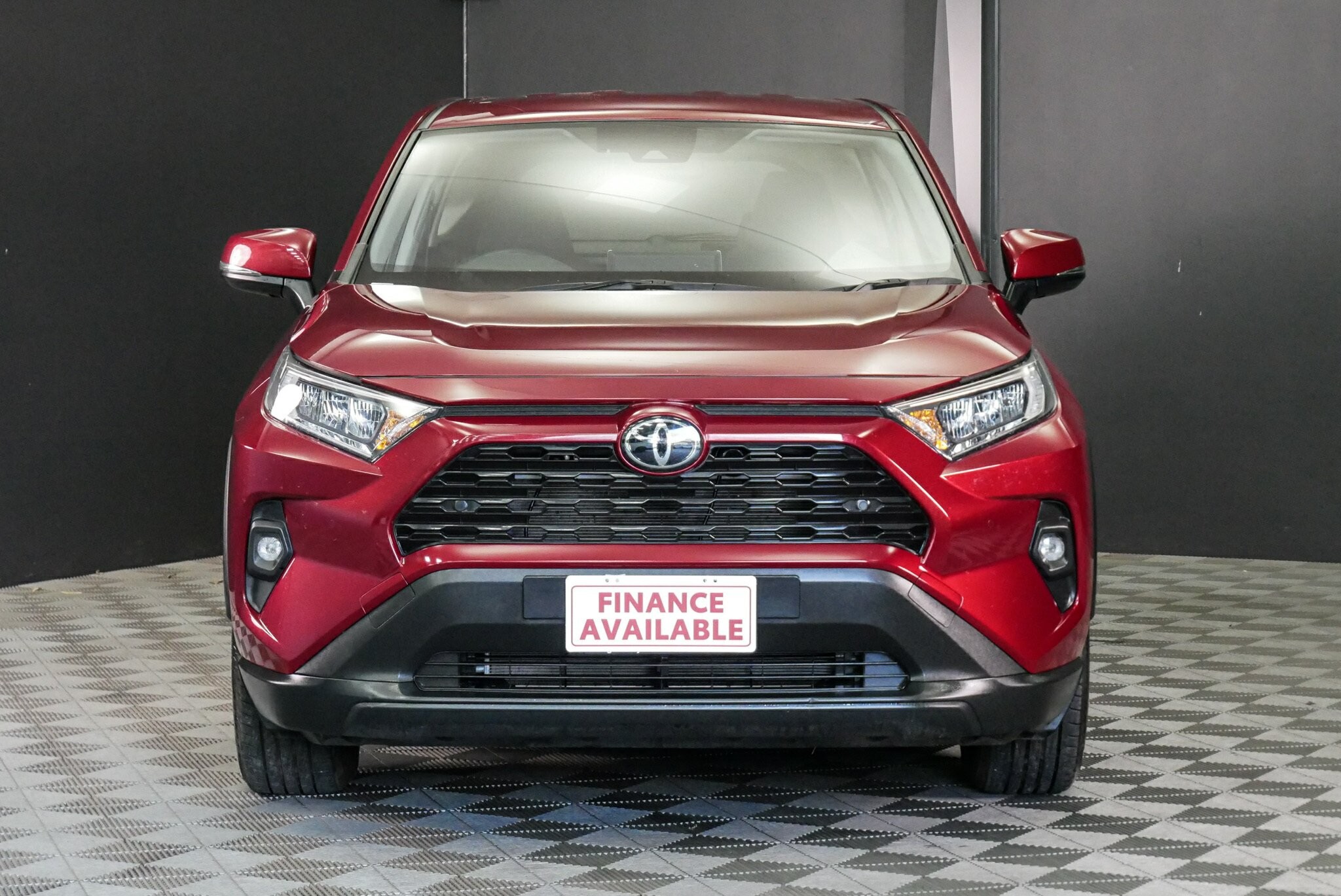 Toyota Rav4 image 2