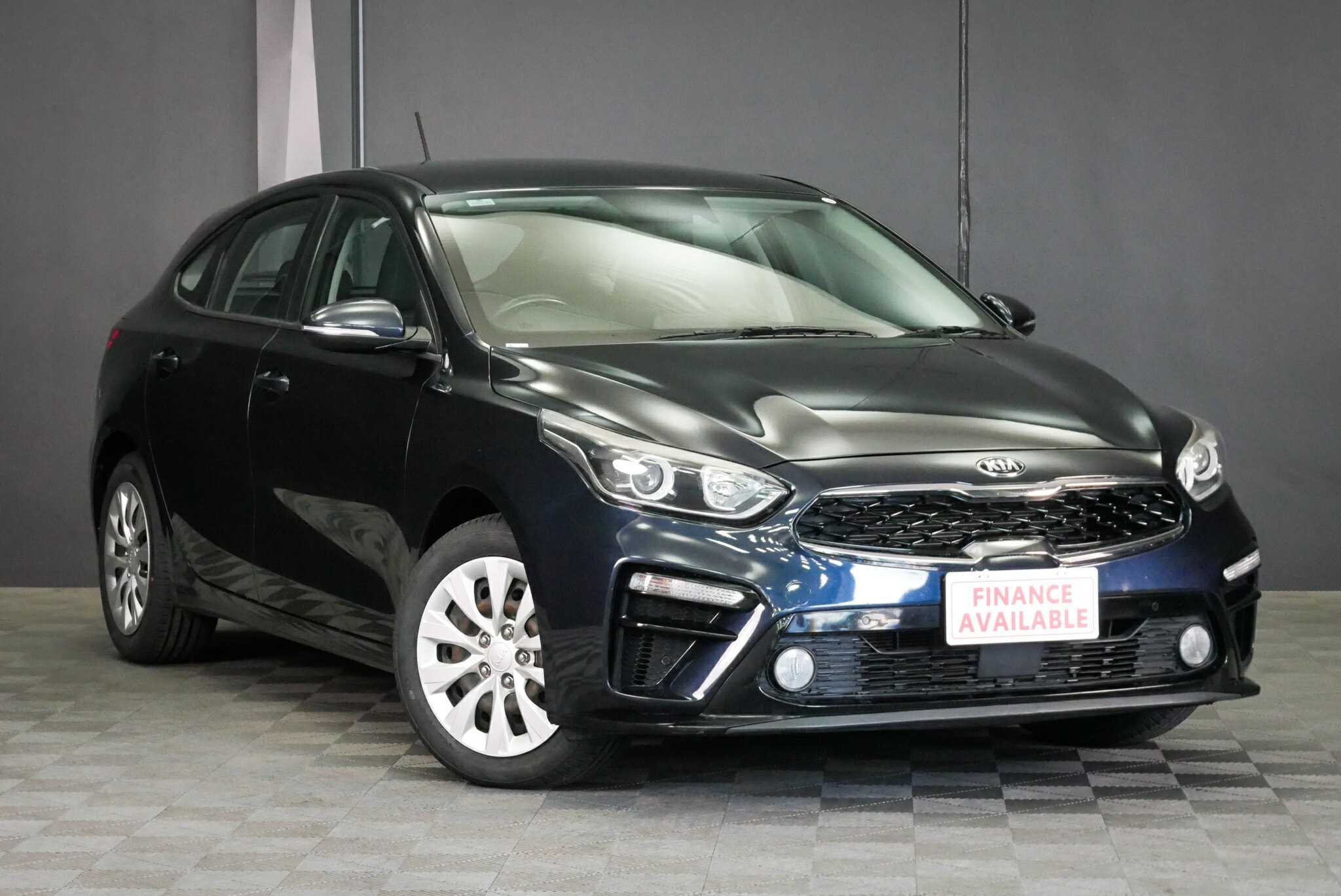 Kia Cerato image 1