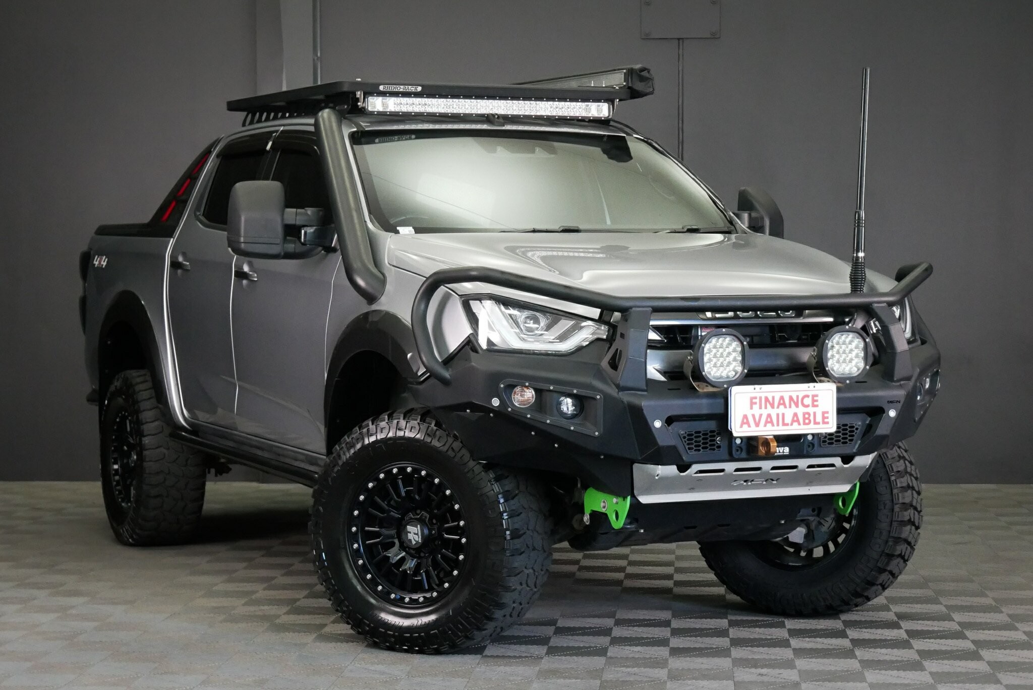 Isuzu D-max image 1