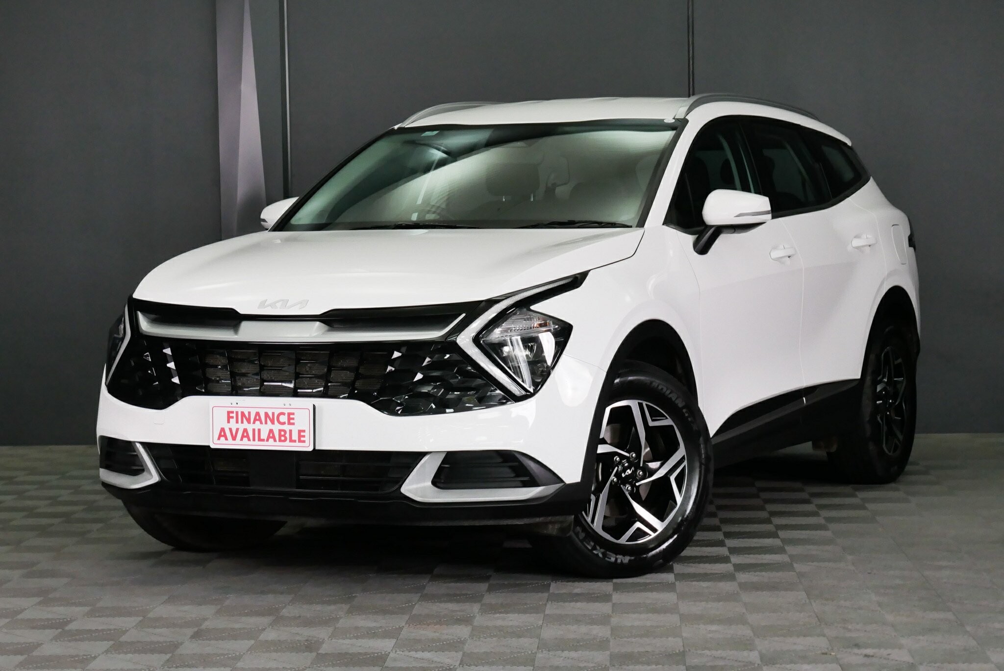 Kia Sportage image 3