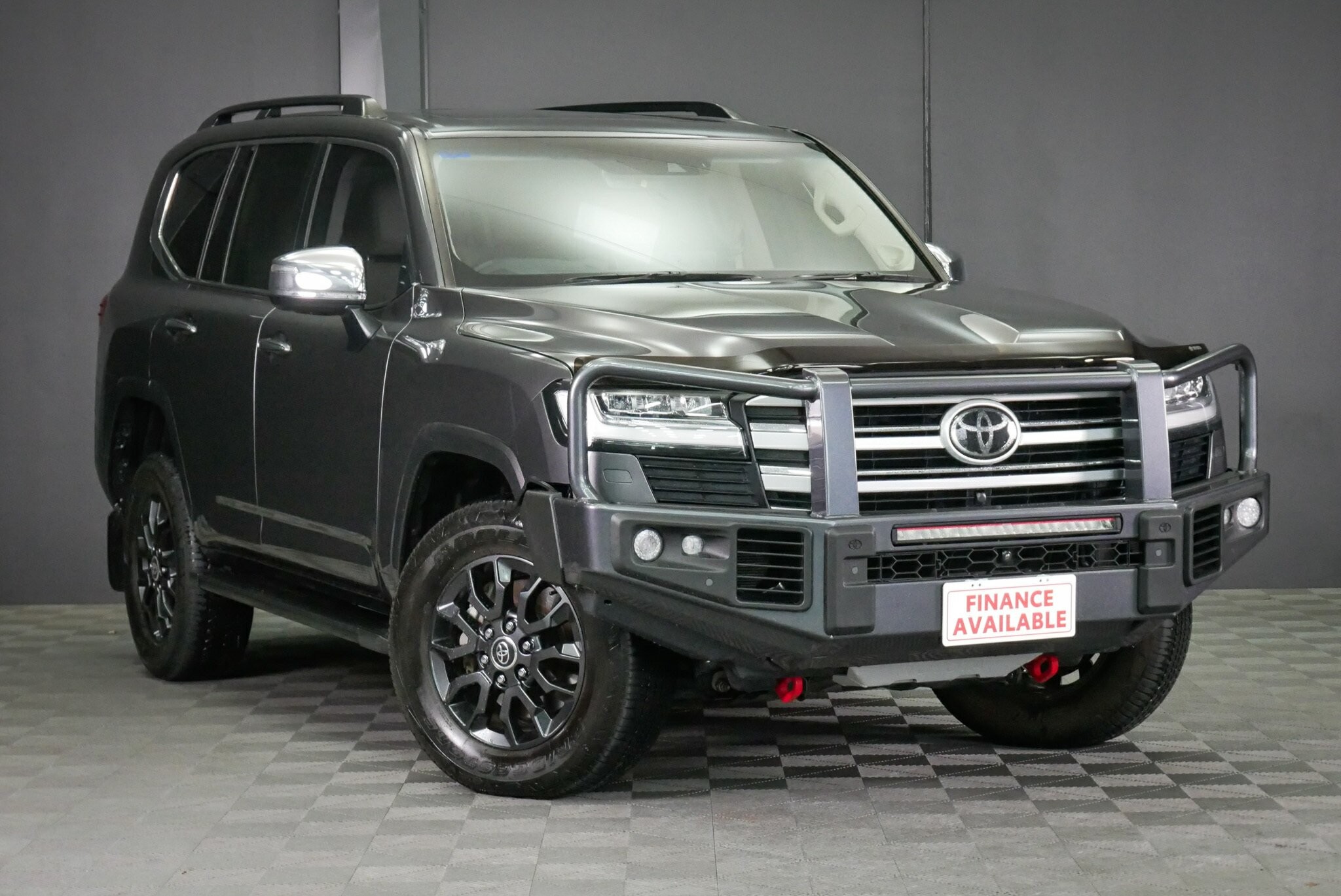 Toyota Landcruiser image 1