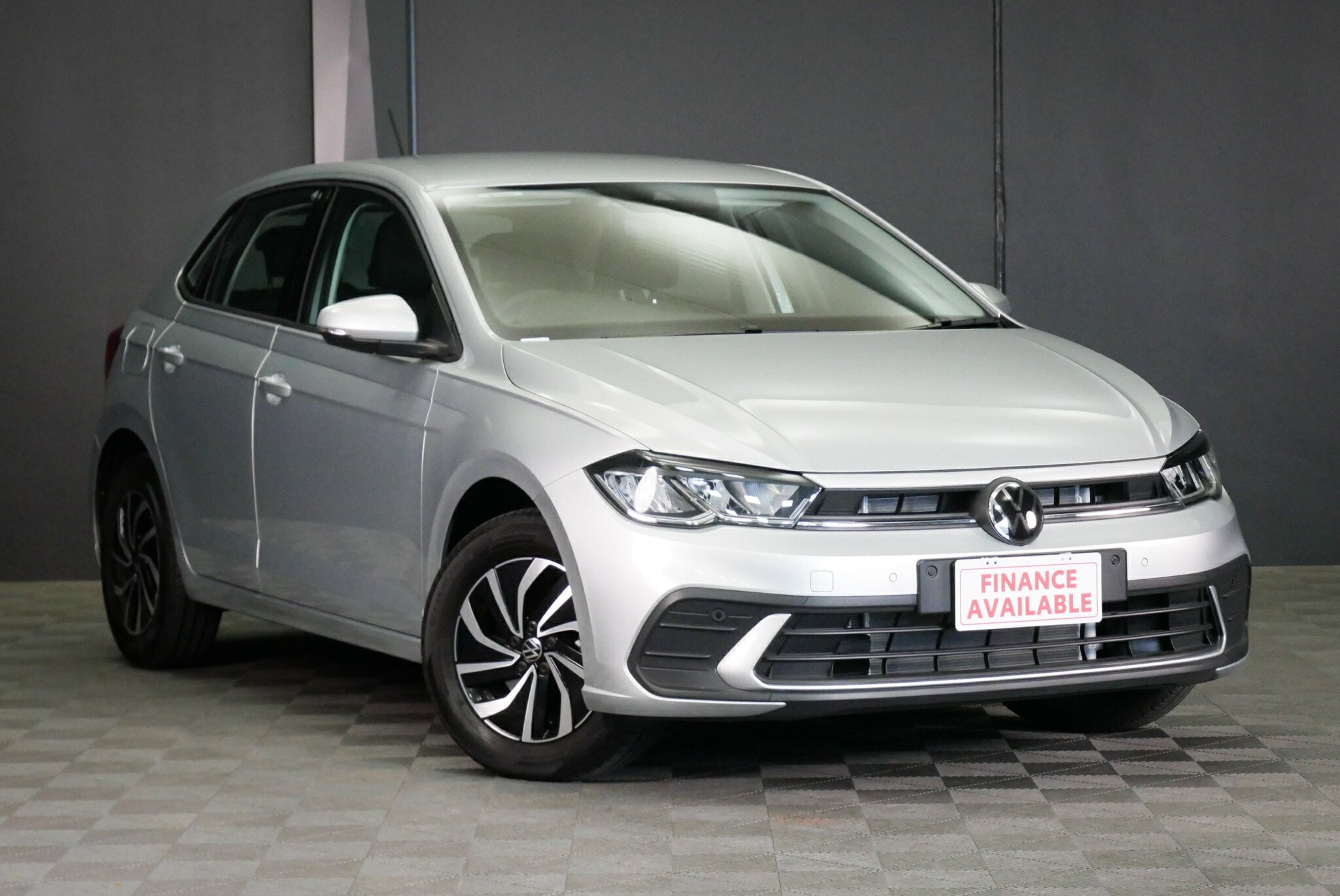 Volkswagen Polo image 1