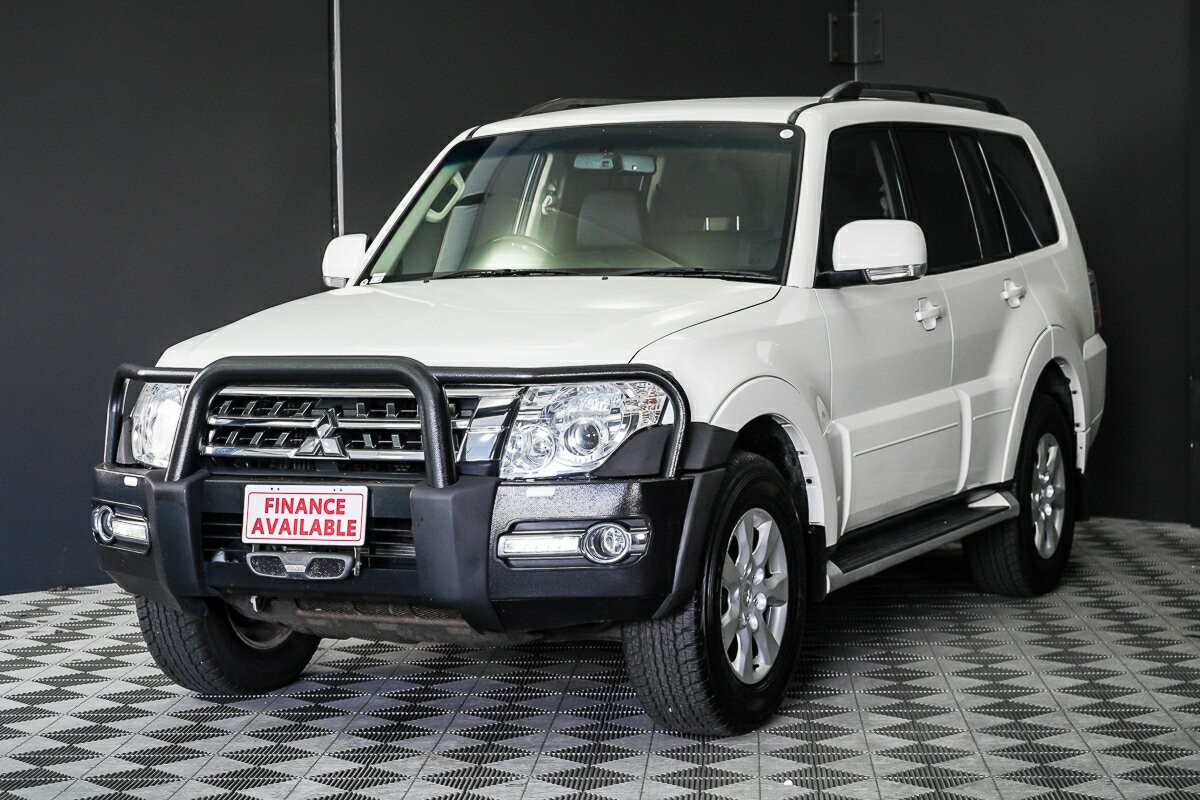 Mitsubishi Pajero image 4