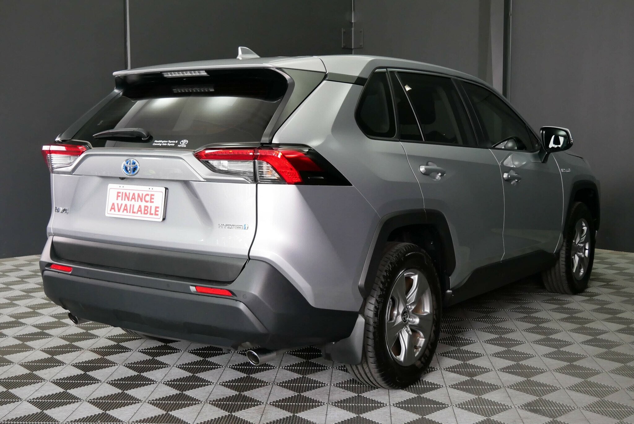 Toyota Rav4 image 4