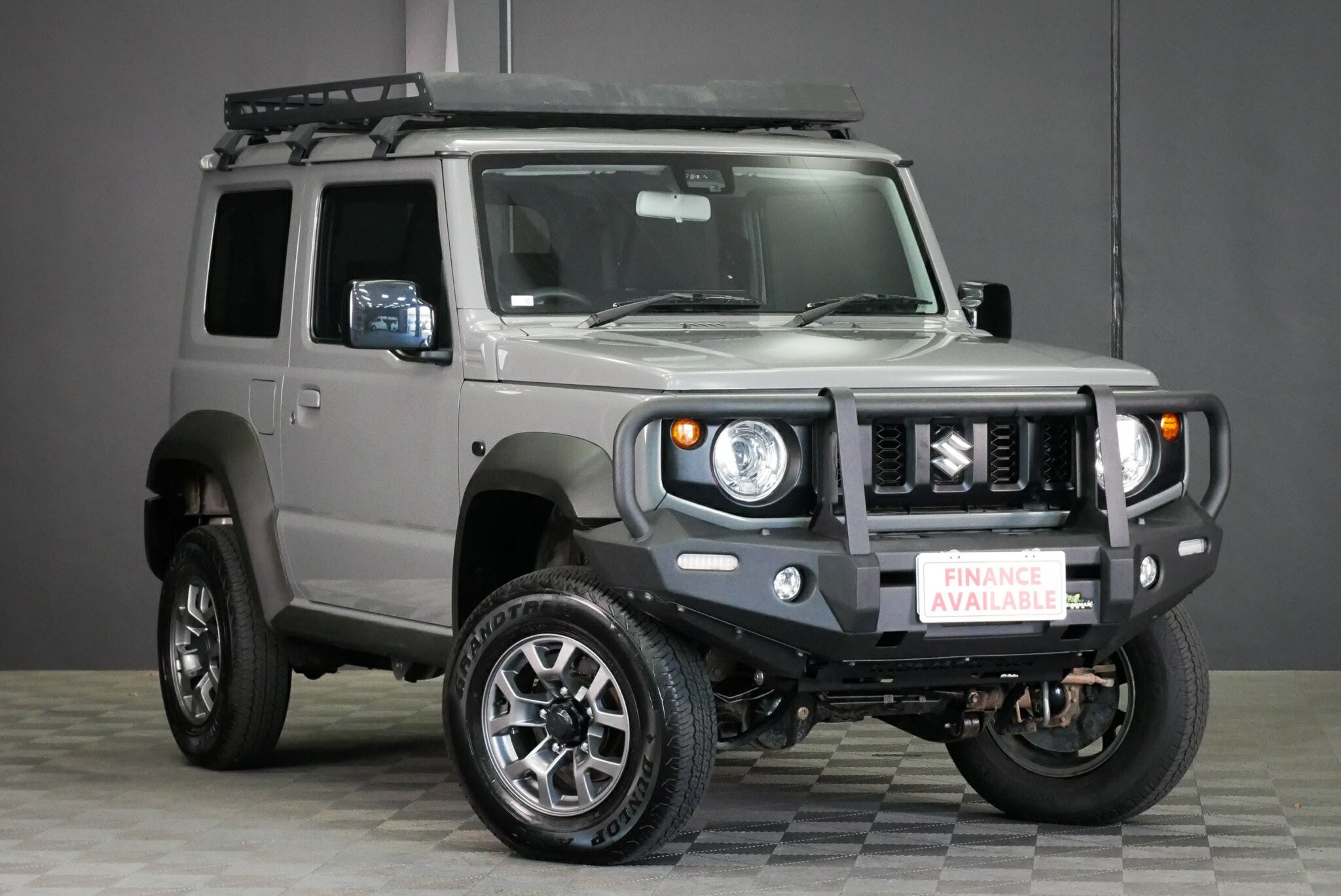 Suzuki Jimny image 1