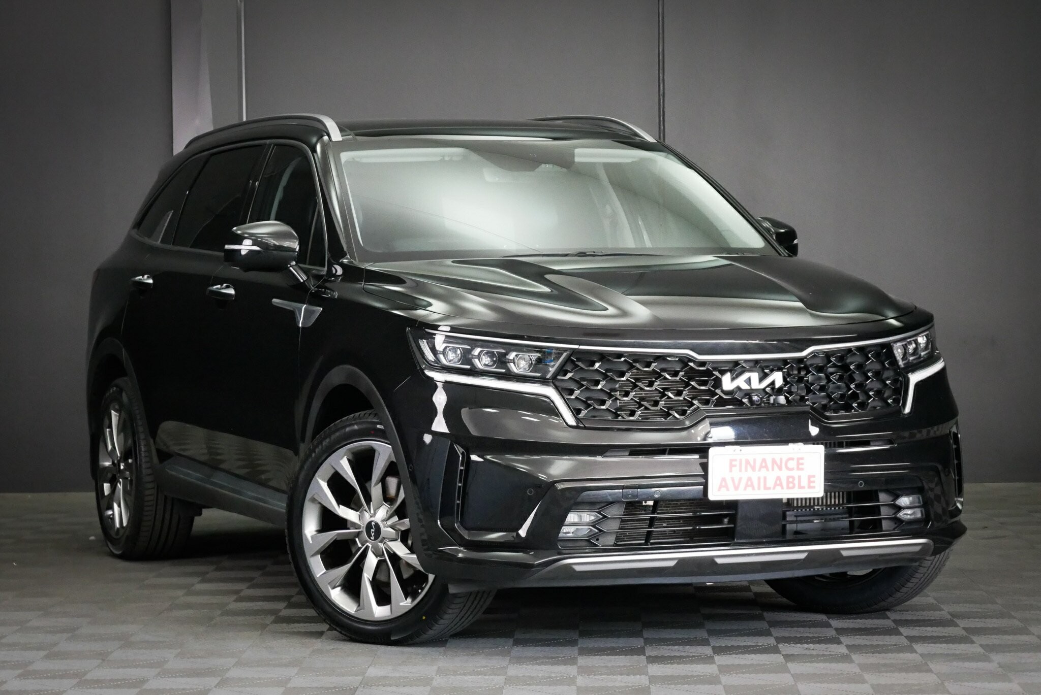Kia Sorento image 1