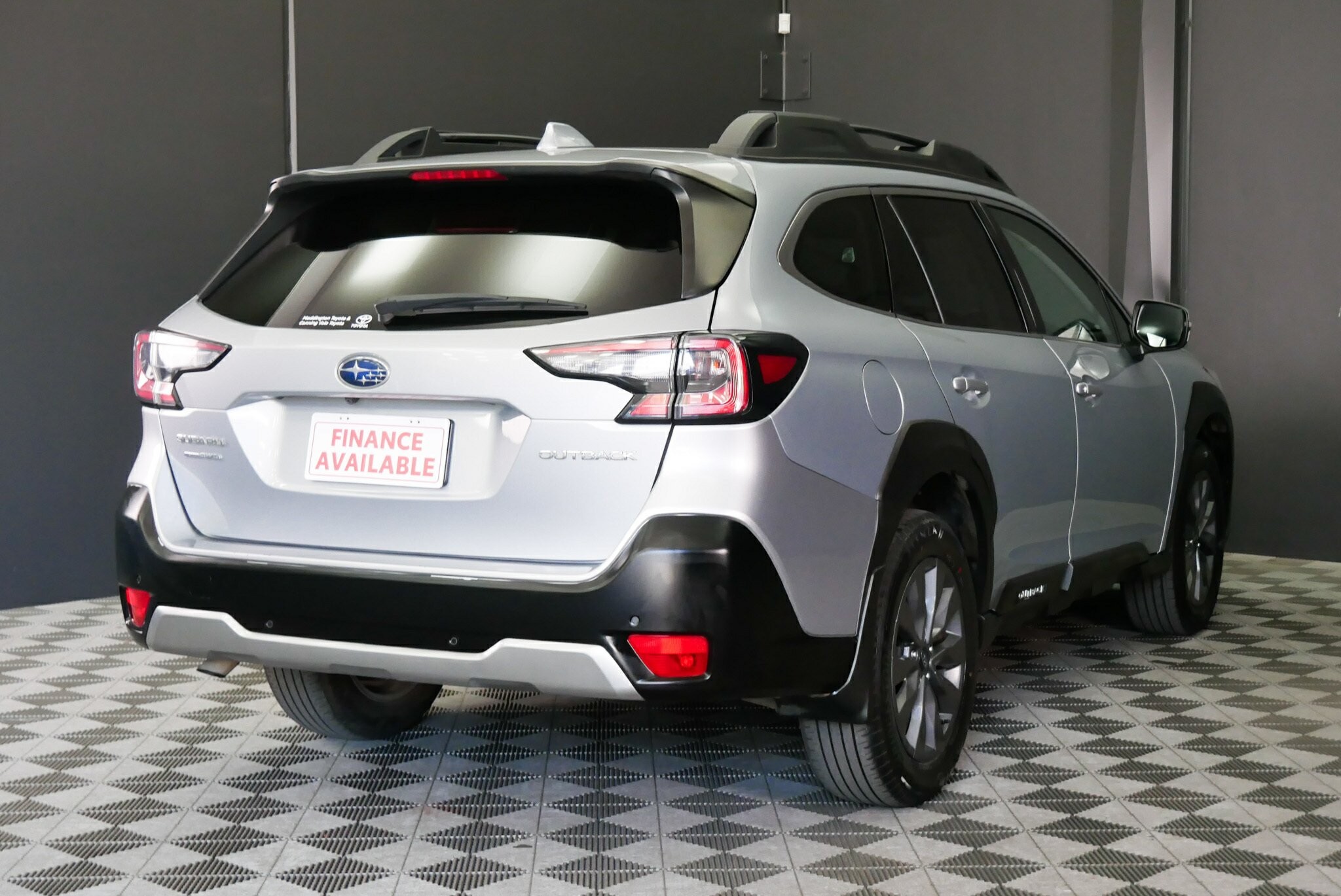 Subaru Outback image 4