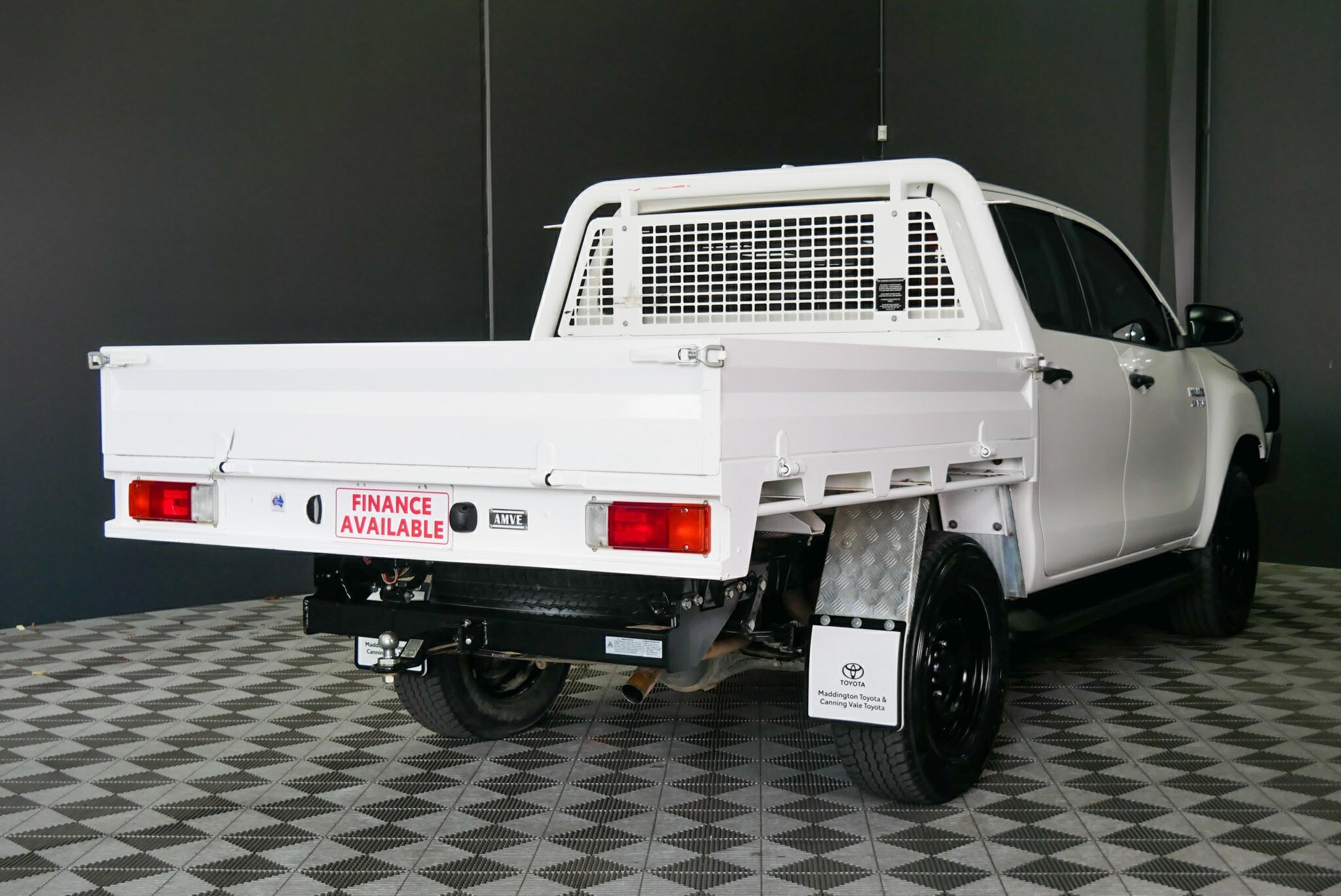 Toyota Hilux image 4