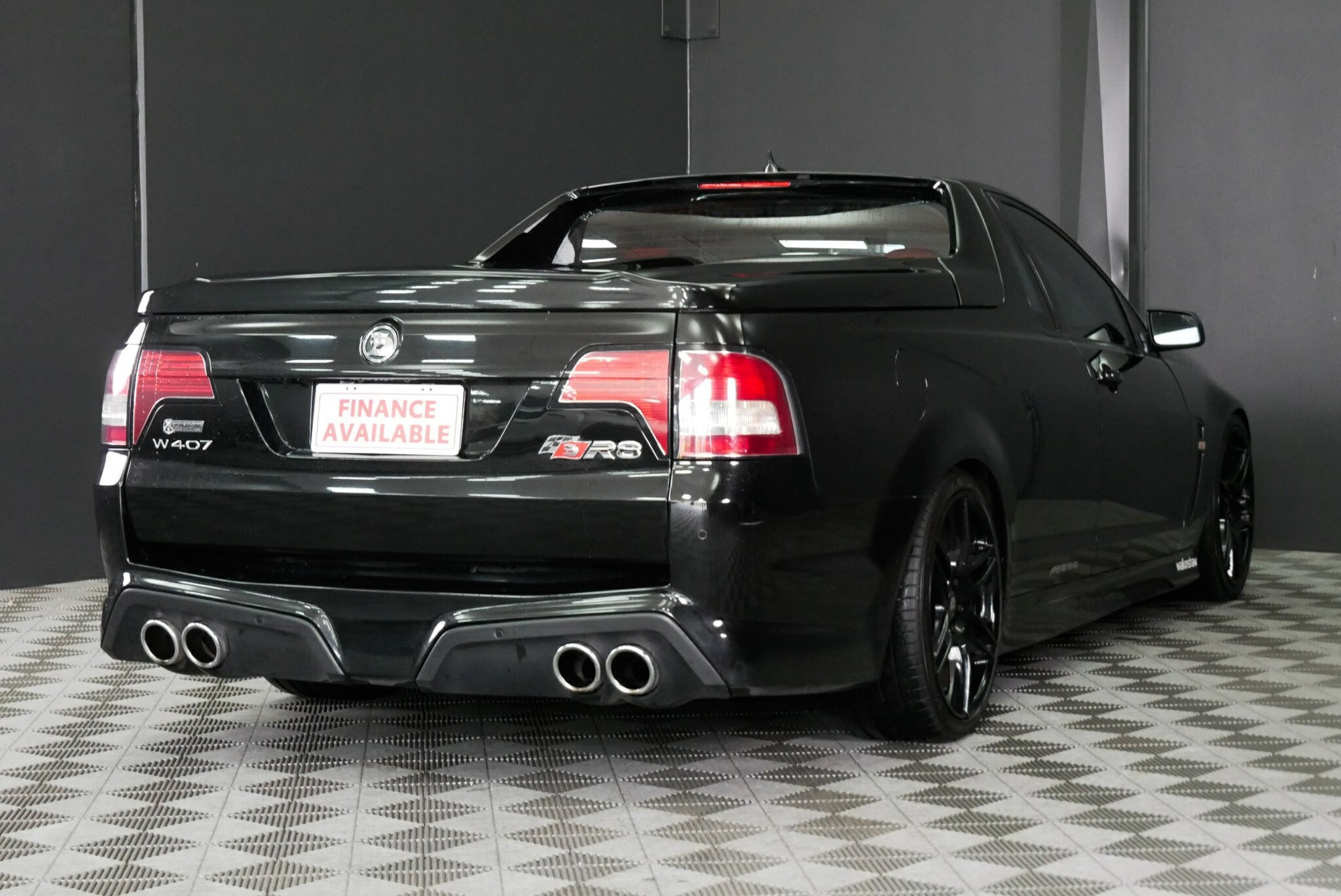 Holden Special Vehicles Maloo image 4