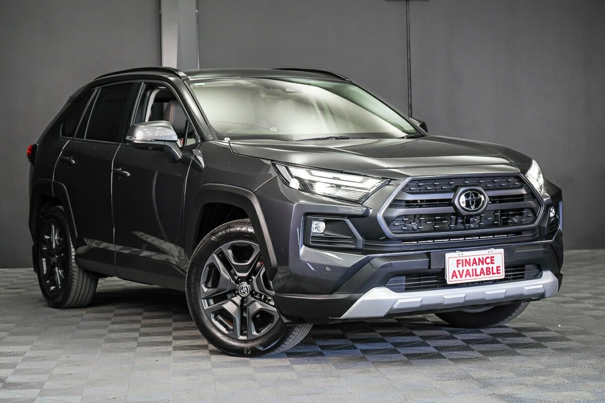 Toyota Rav4 image 1