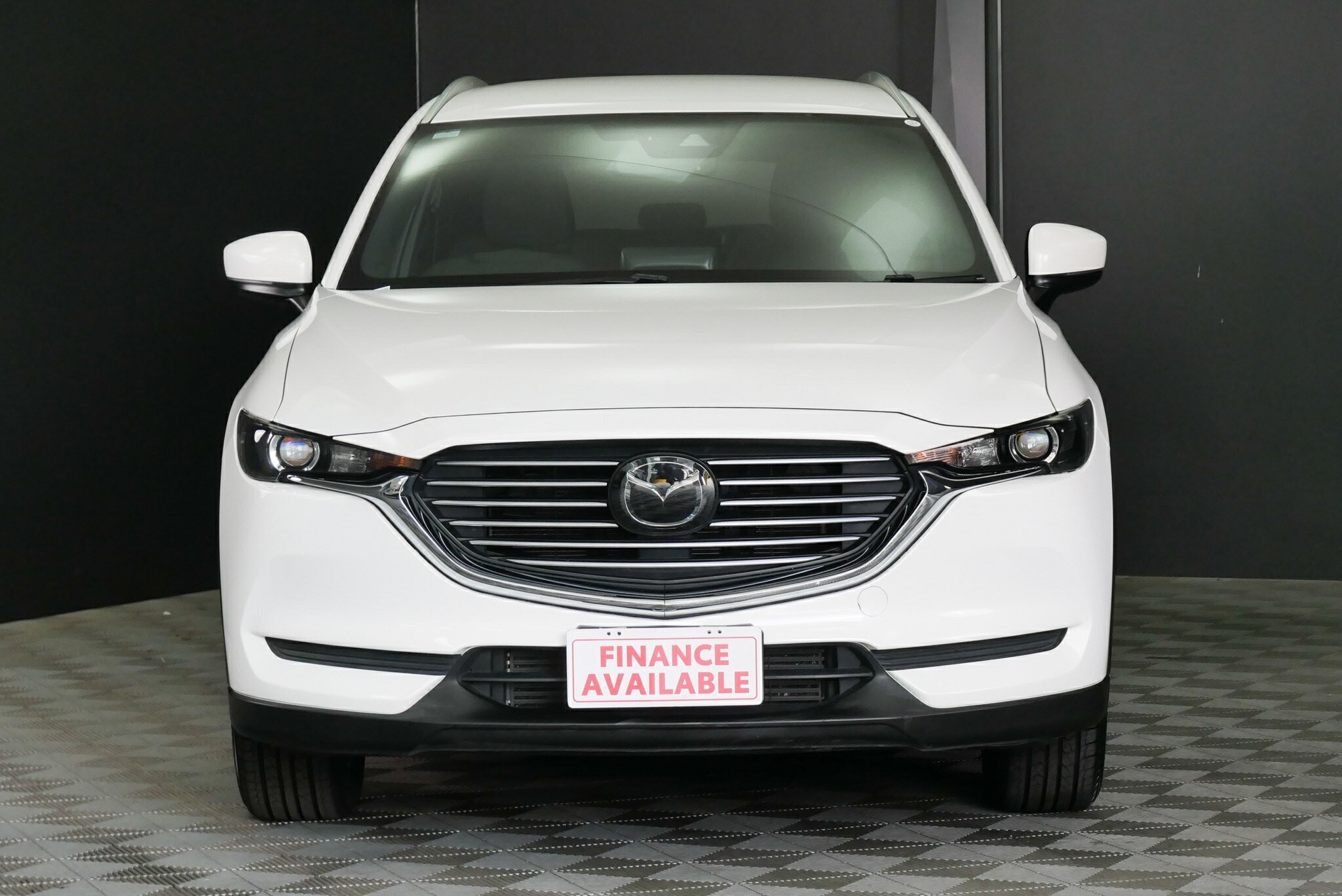 Mazda Cx-8 image 2