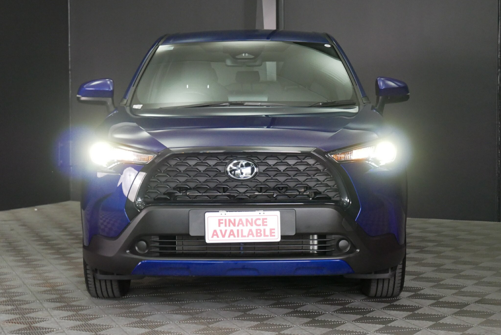 Toyota Corolla Cross image 2