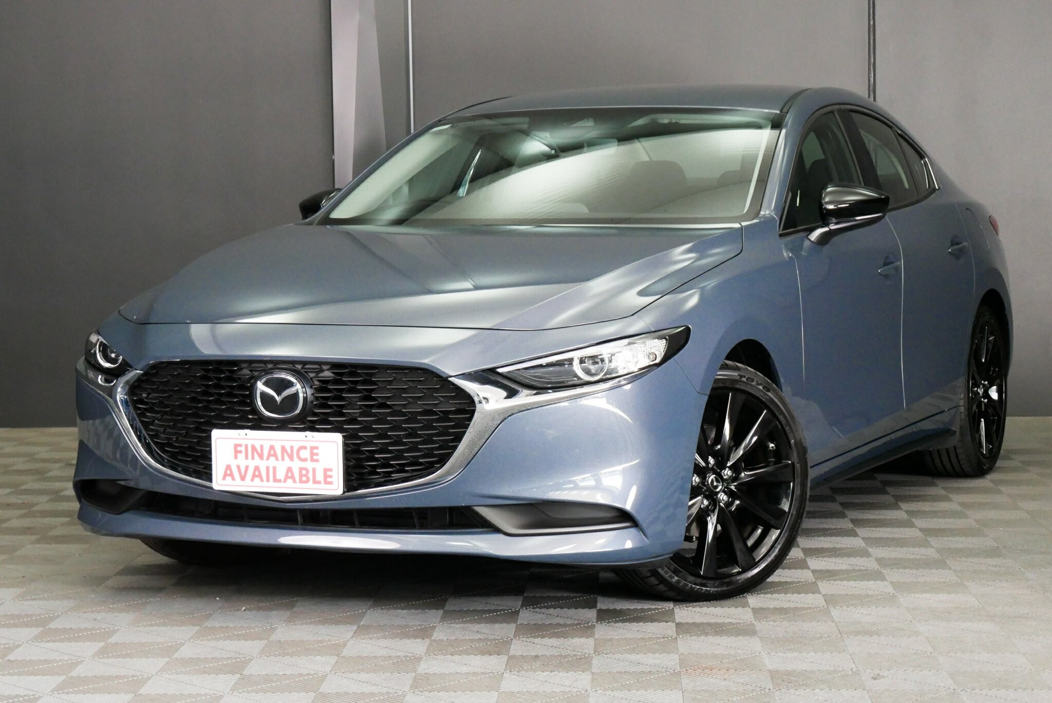 Mazda 3 image 3