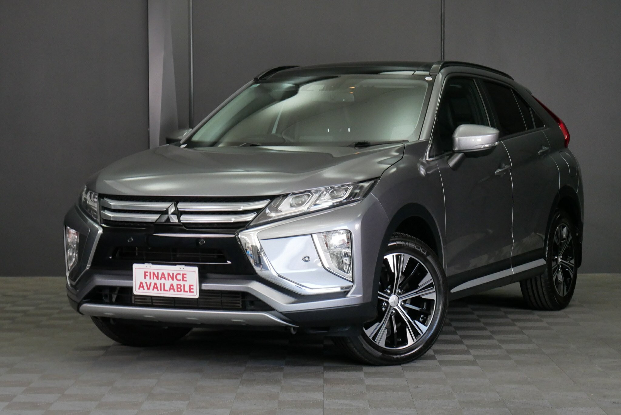 Mitsubishi Eclipse Cross image 3