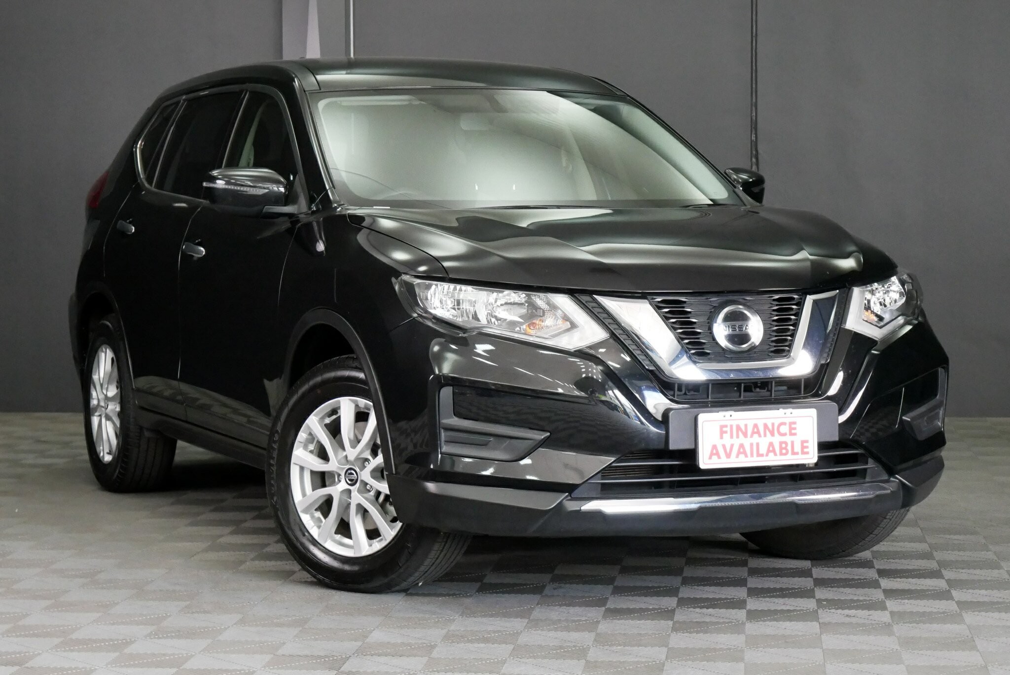 Nissan X-trail image 1