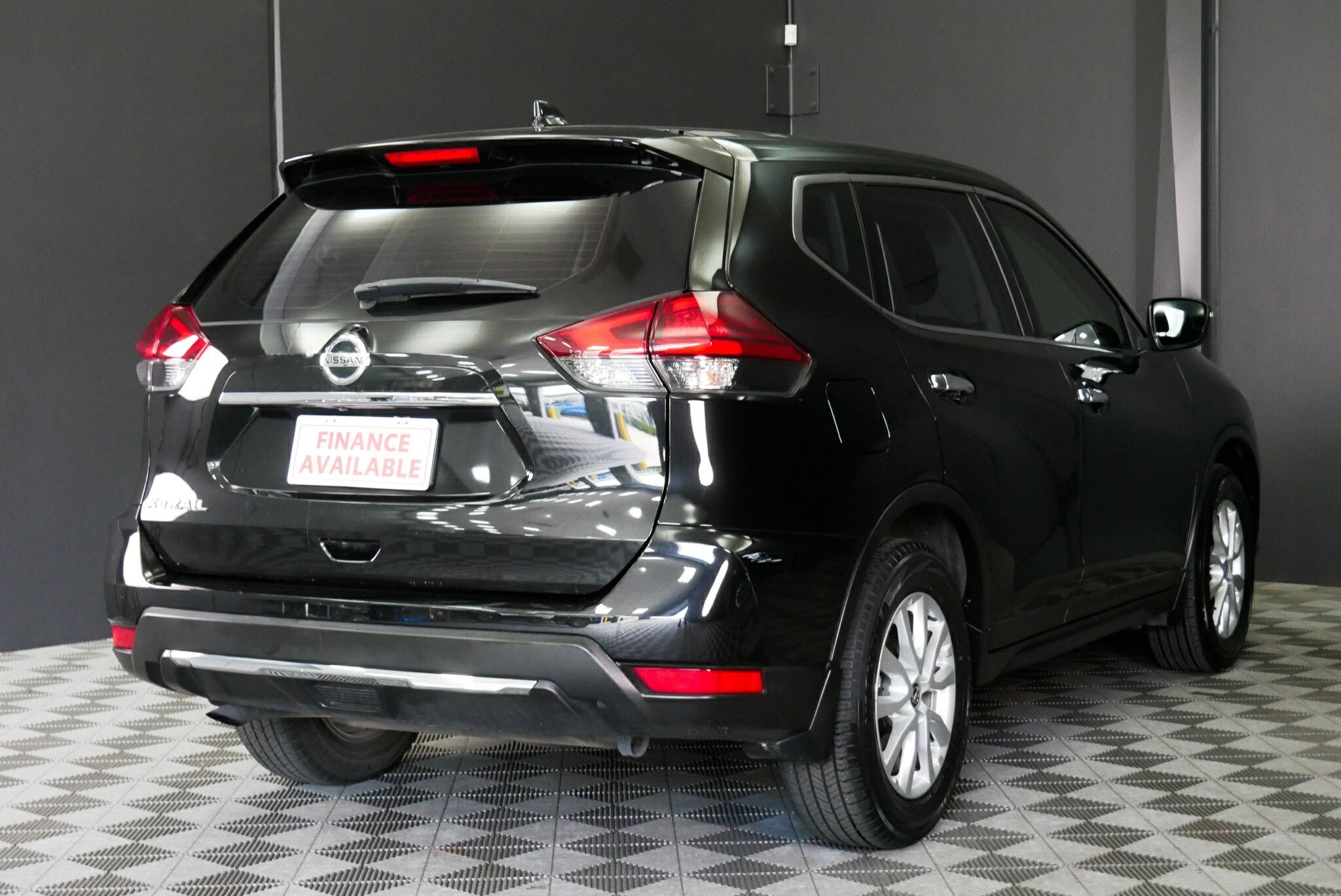 Nissan X-trail image 4