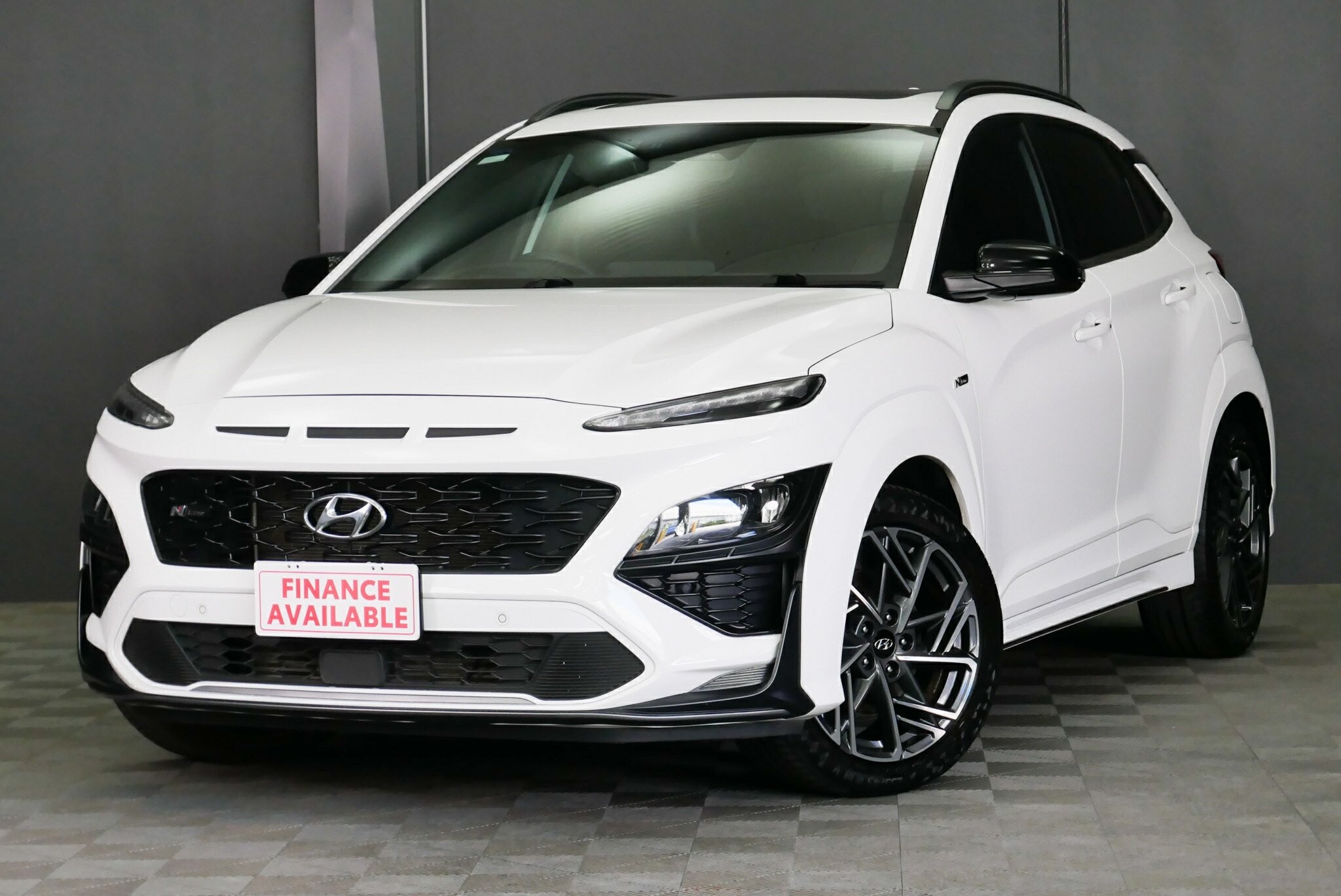 Hyundai Kona image 3