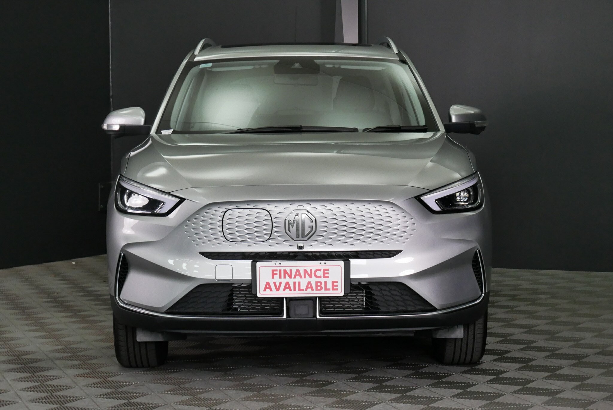MG Zs Ev Essence image 2