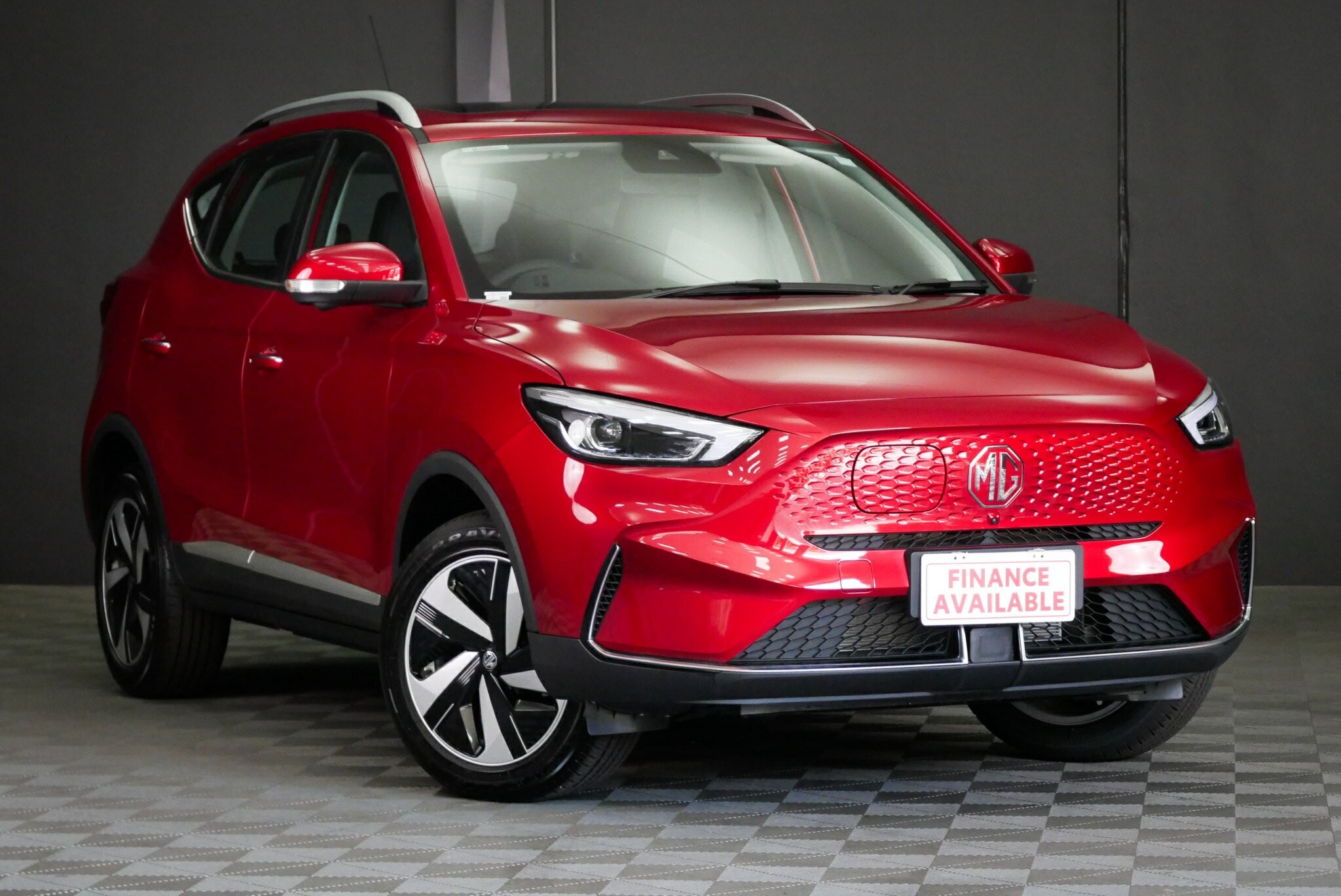MG Zs Ev Essence image 1