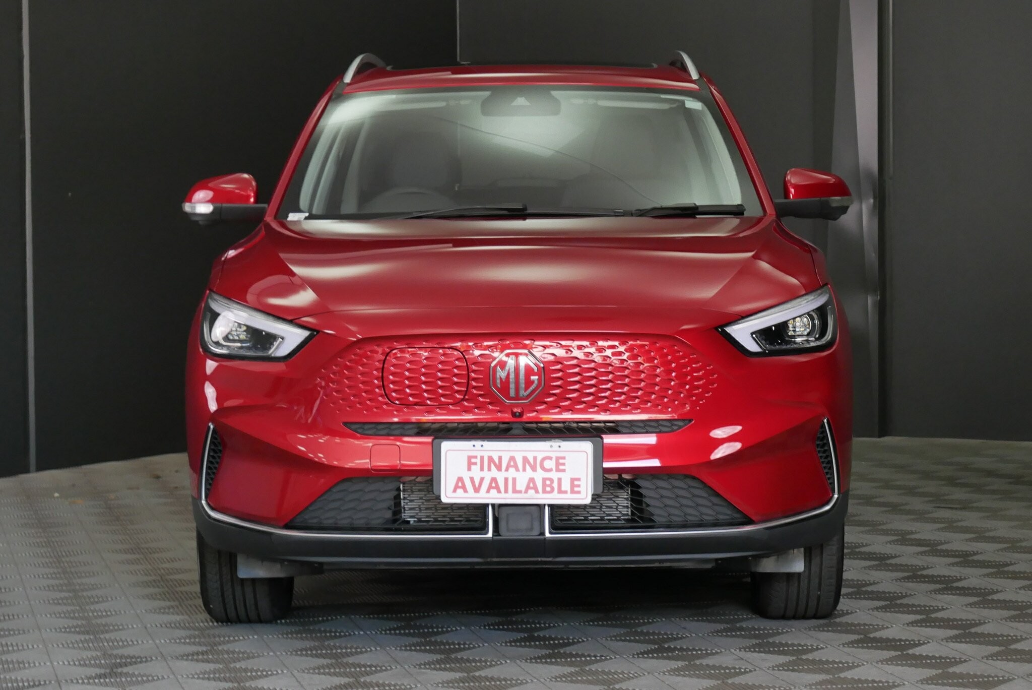 MG Zs Ev Essence image 2