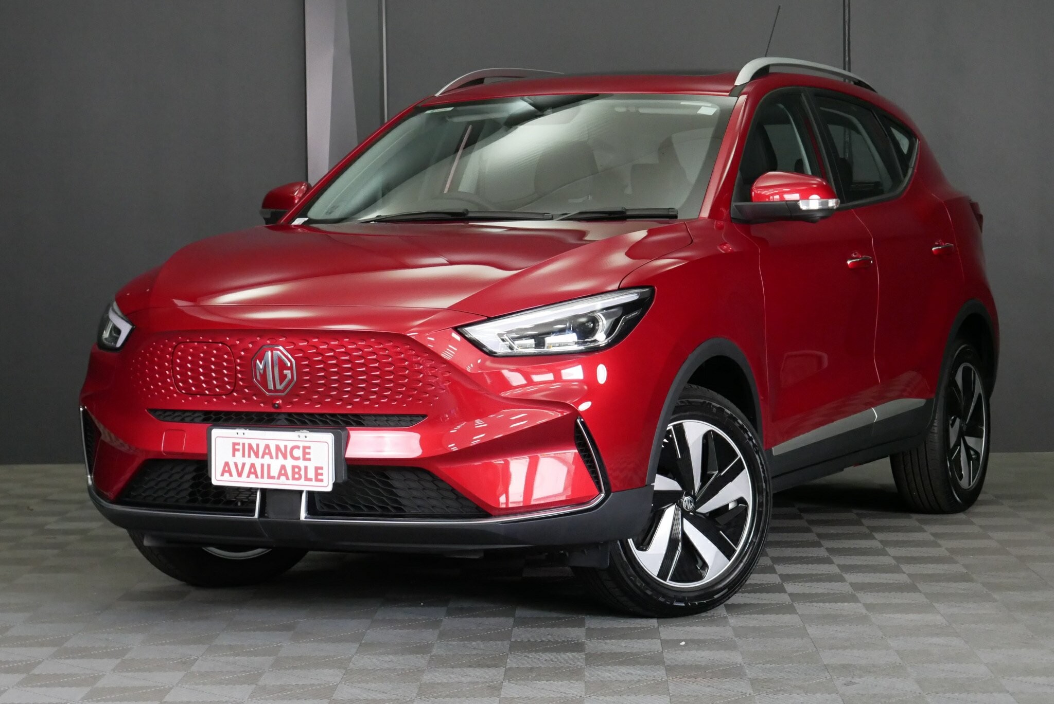 MG Zs Ev Essence image 3