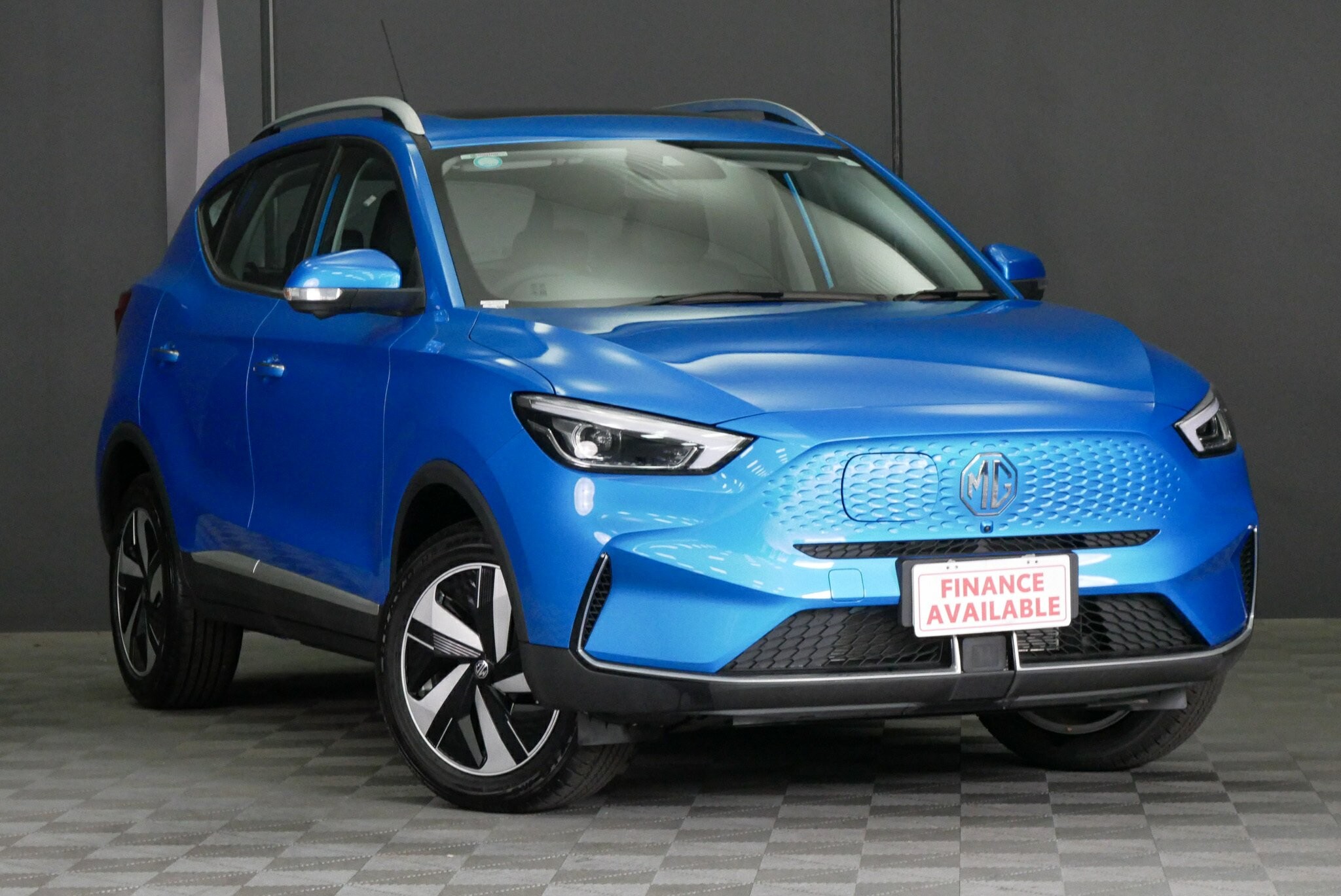 MG Zs Ev Essence image 1