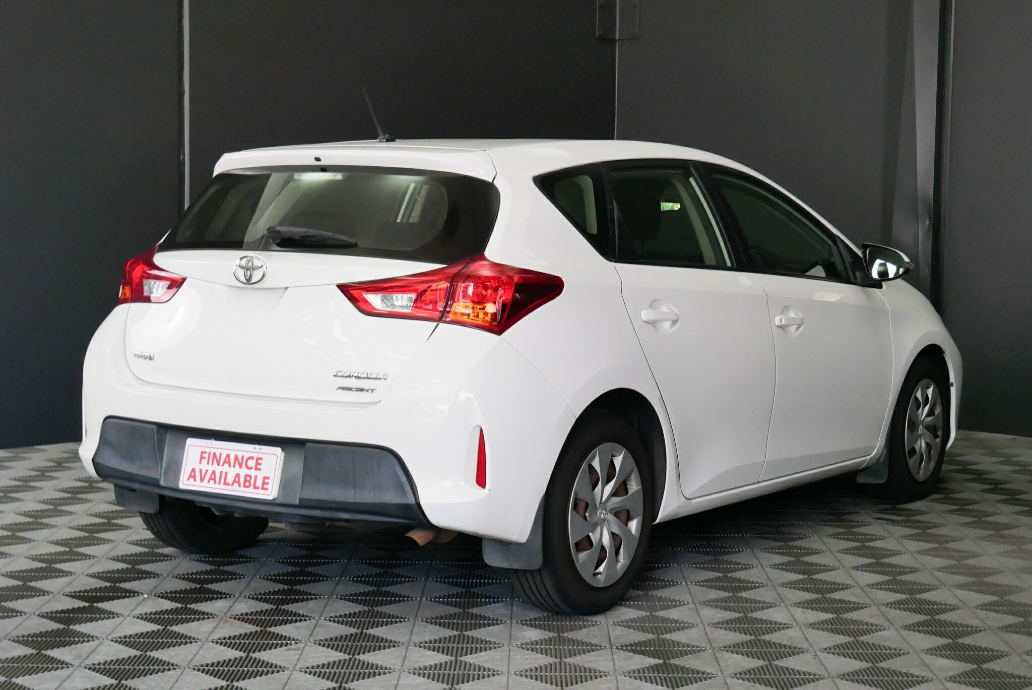 Toyota Corolla image 4