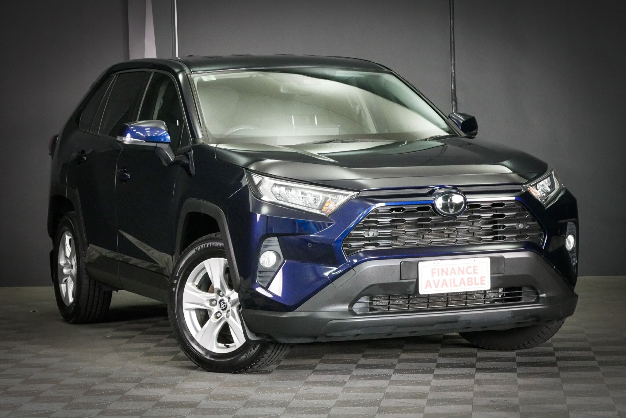 Toyota Rav4 image 1
