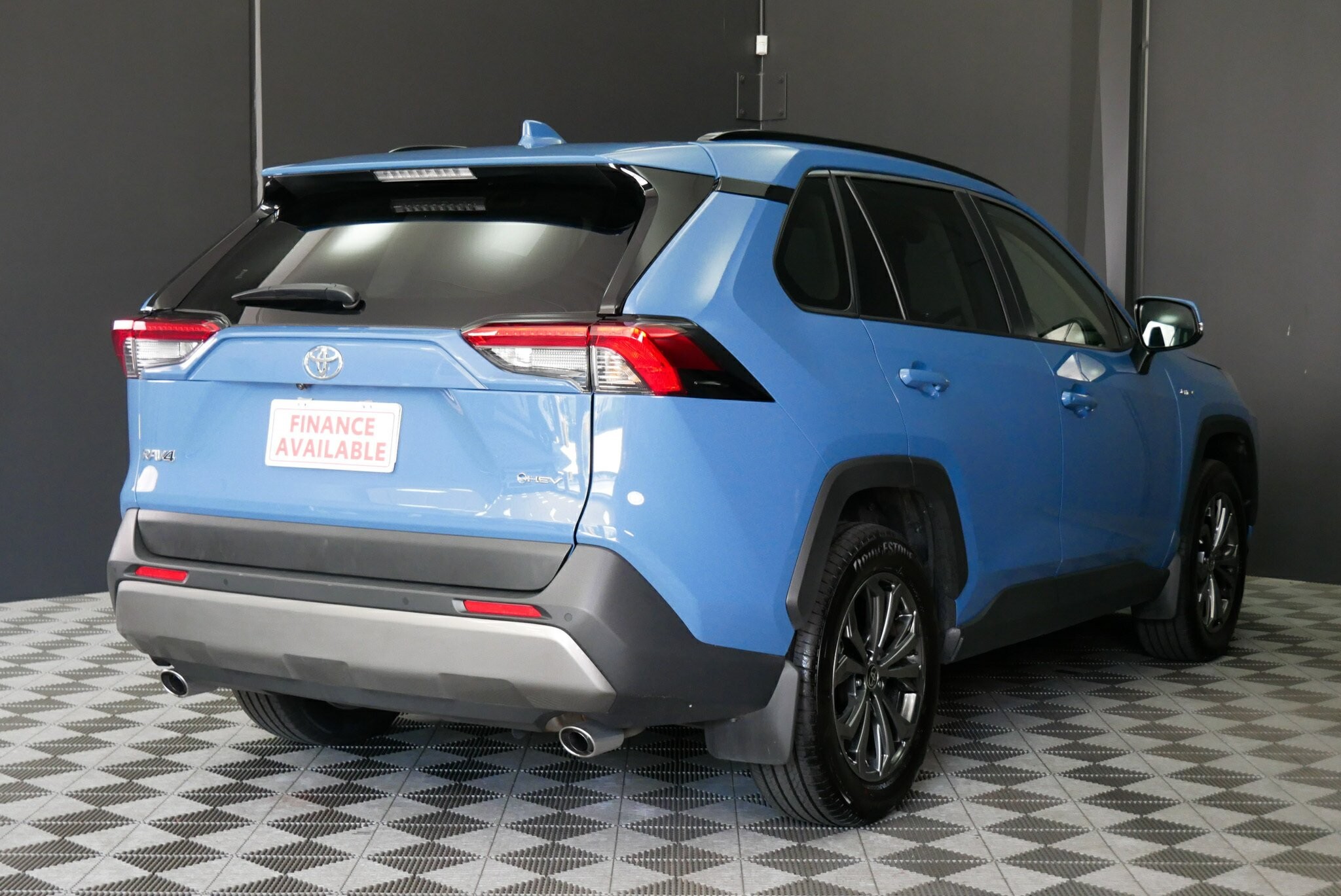 Toyota Rav4 image 4