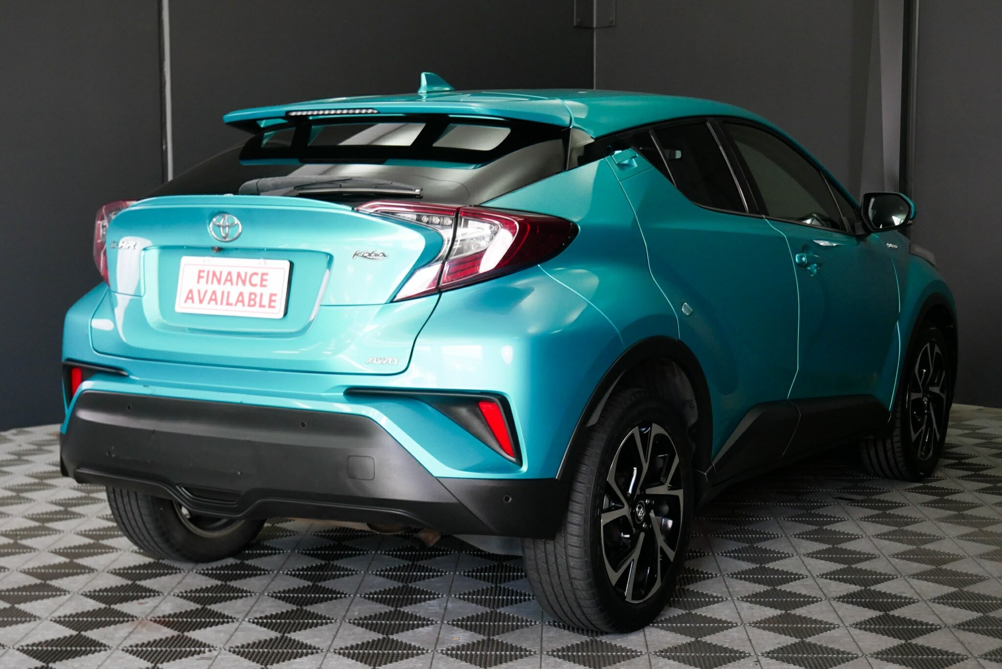 Toyota C-hr image 4