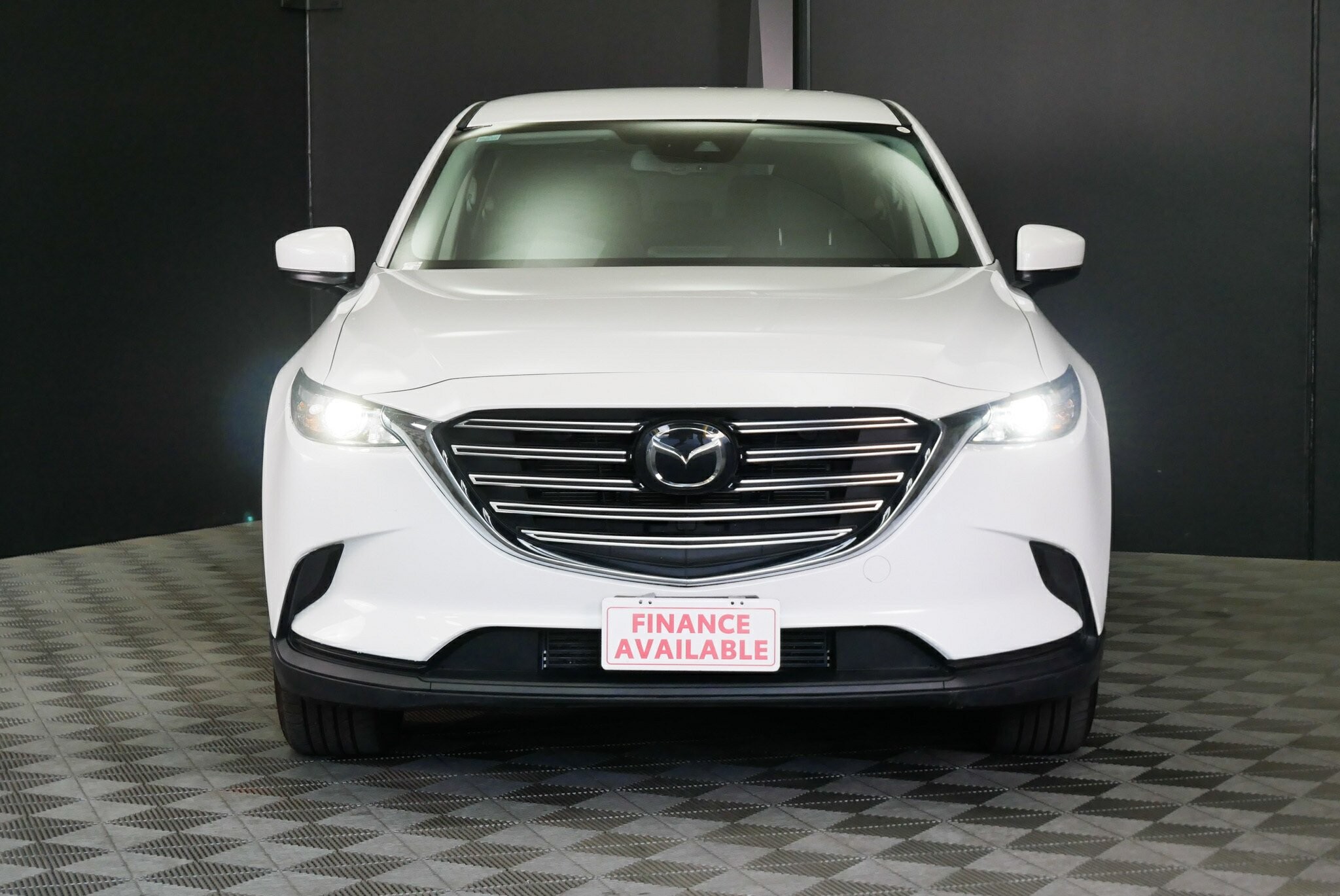 Mazda Cx-9 image 2