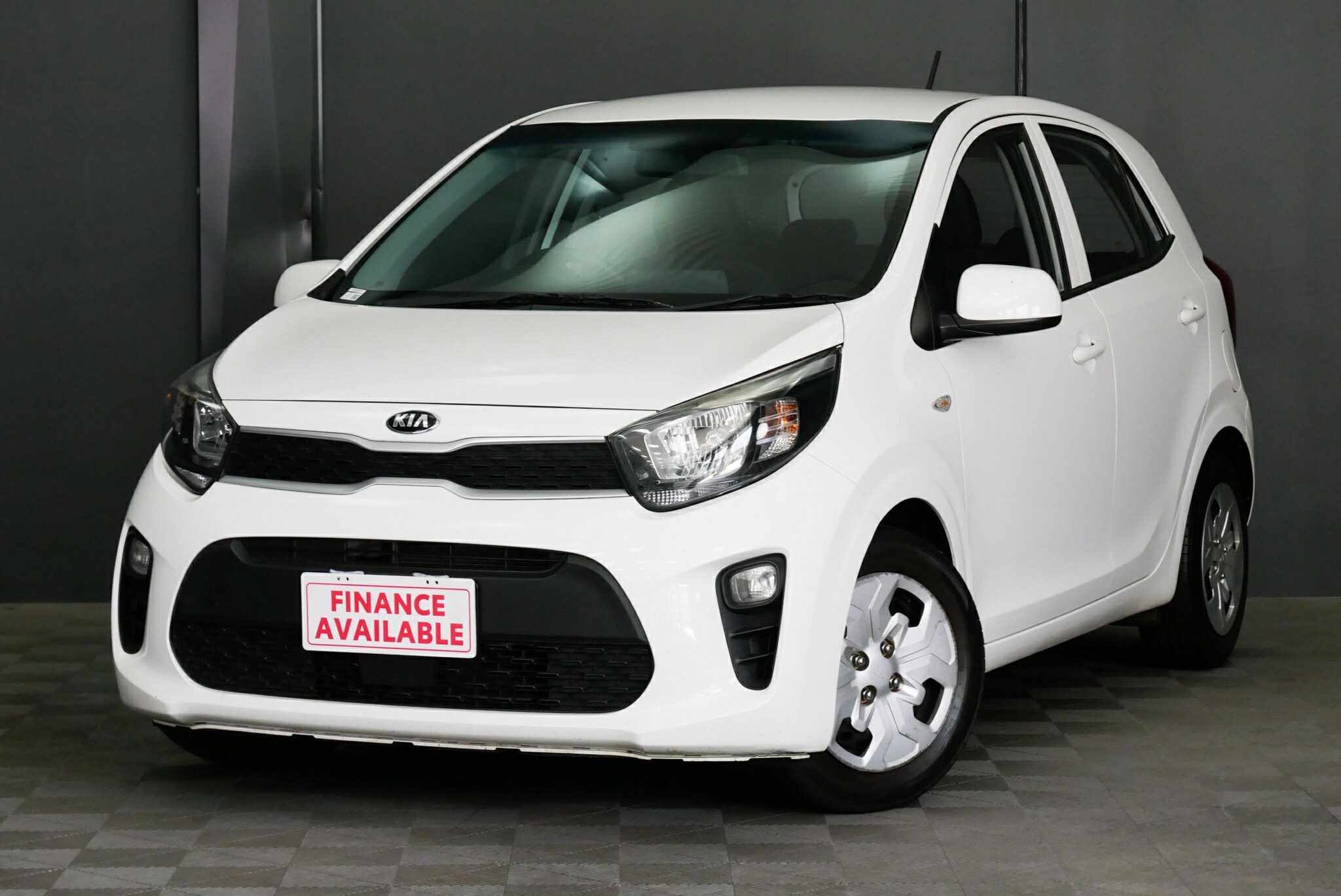 Kia Picanto image 3