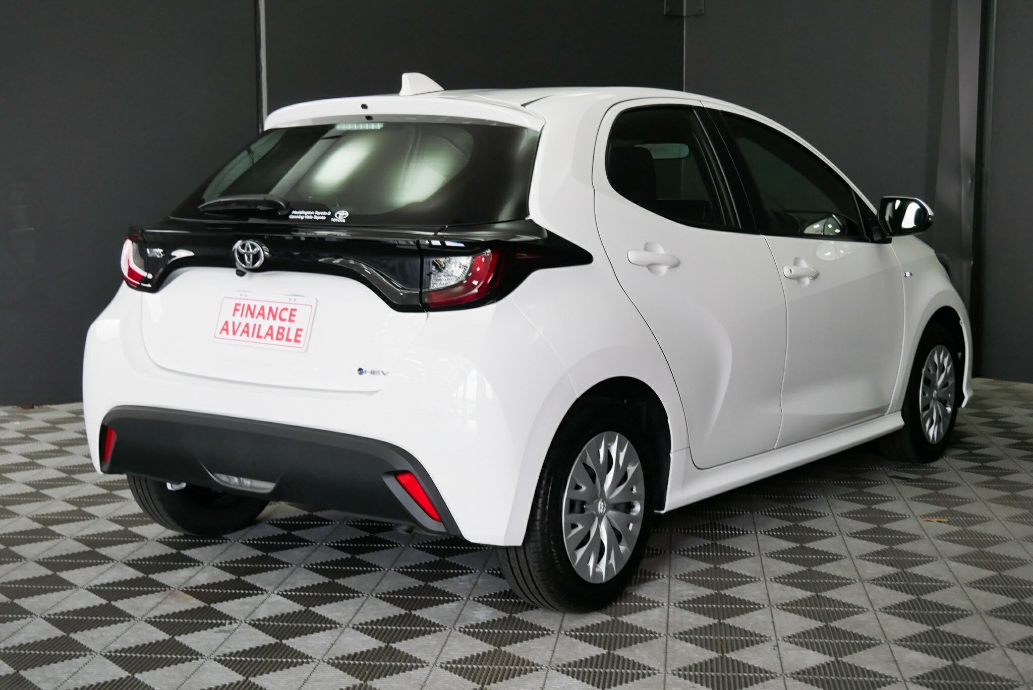 Toyota Yaris image 4