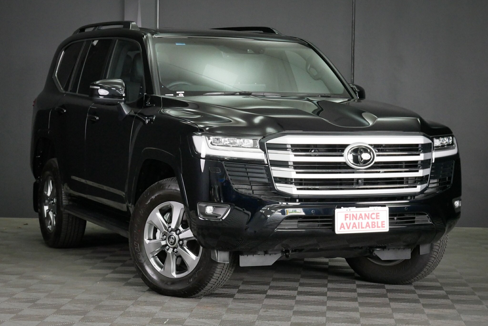 Toyota Landcruiser image 1