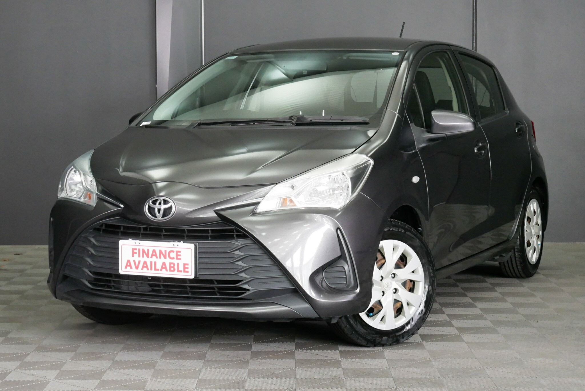 Toyota Yaris image 3