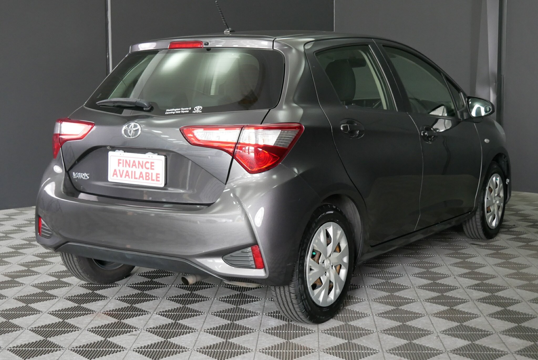 Toyota Yaris image 4