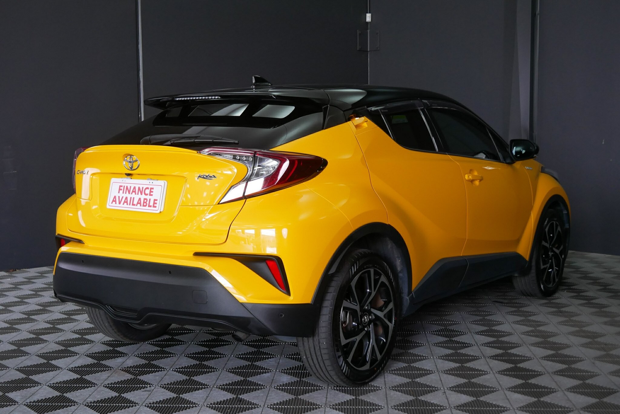 Toyota C-hr image 4