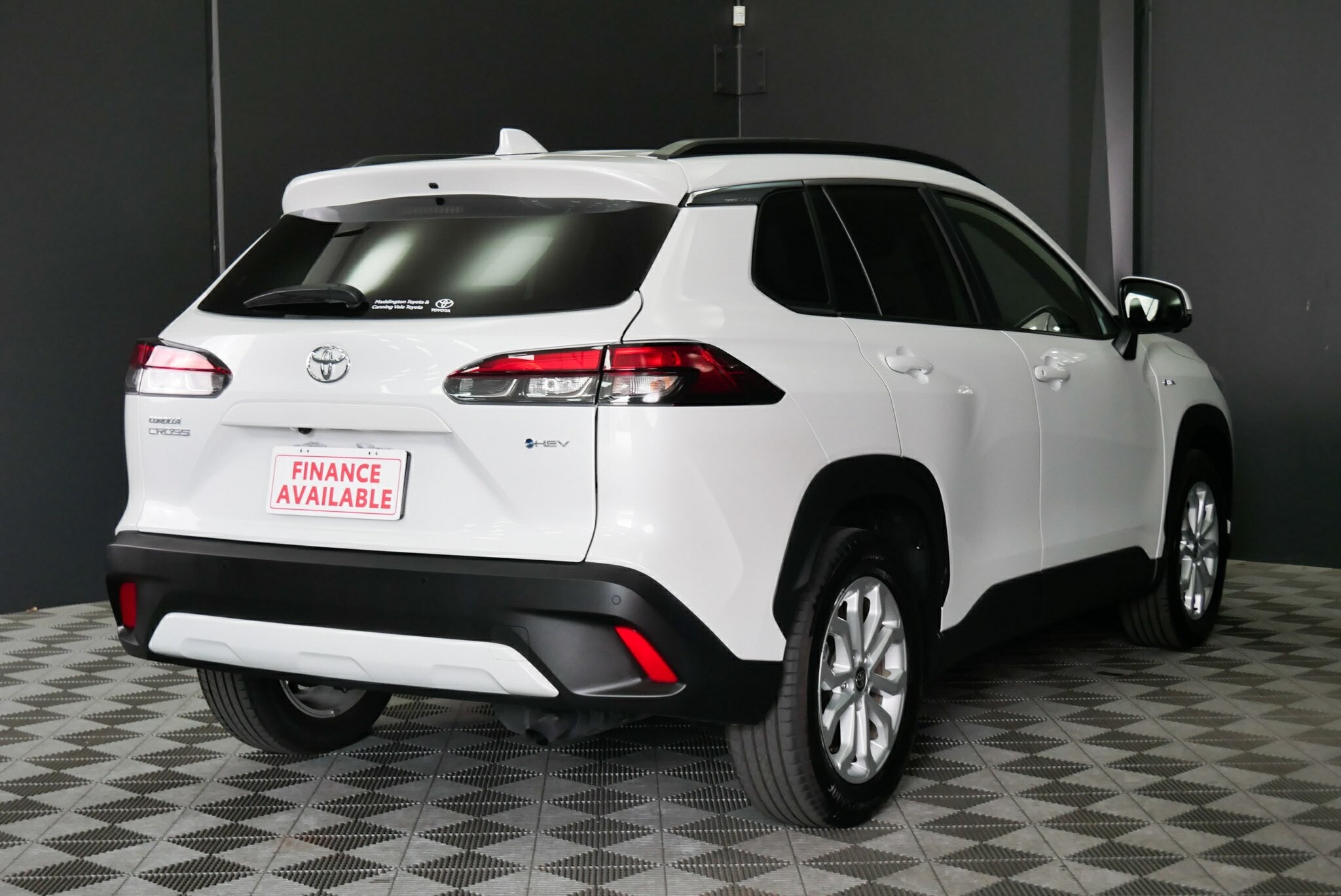 Toyota Corolla Cross image 3