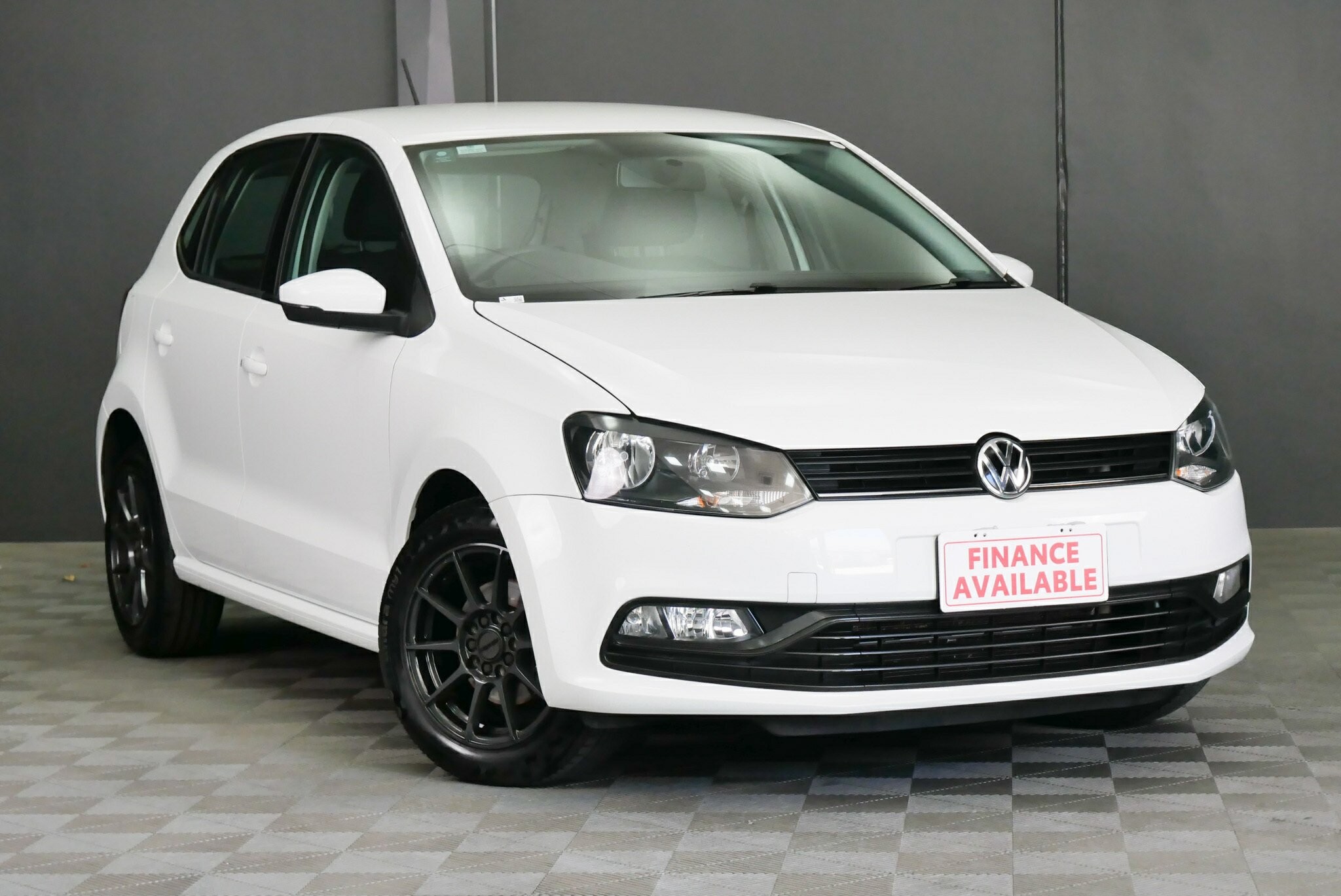 Volkswagen Polo image 1