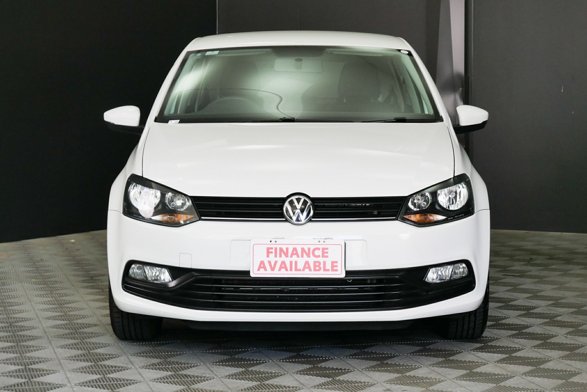 Volkswagen Polo image 2