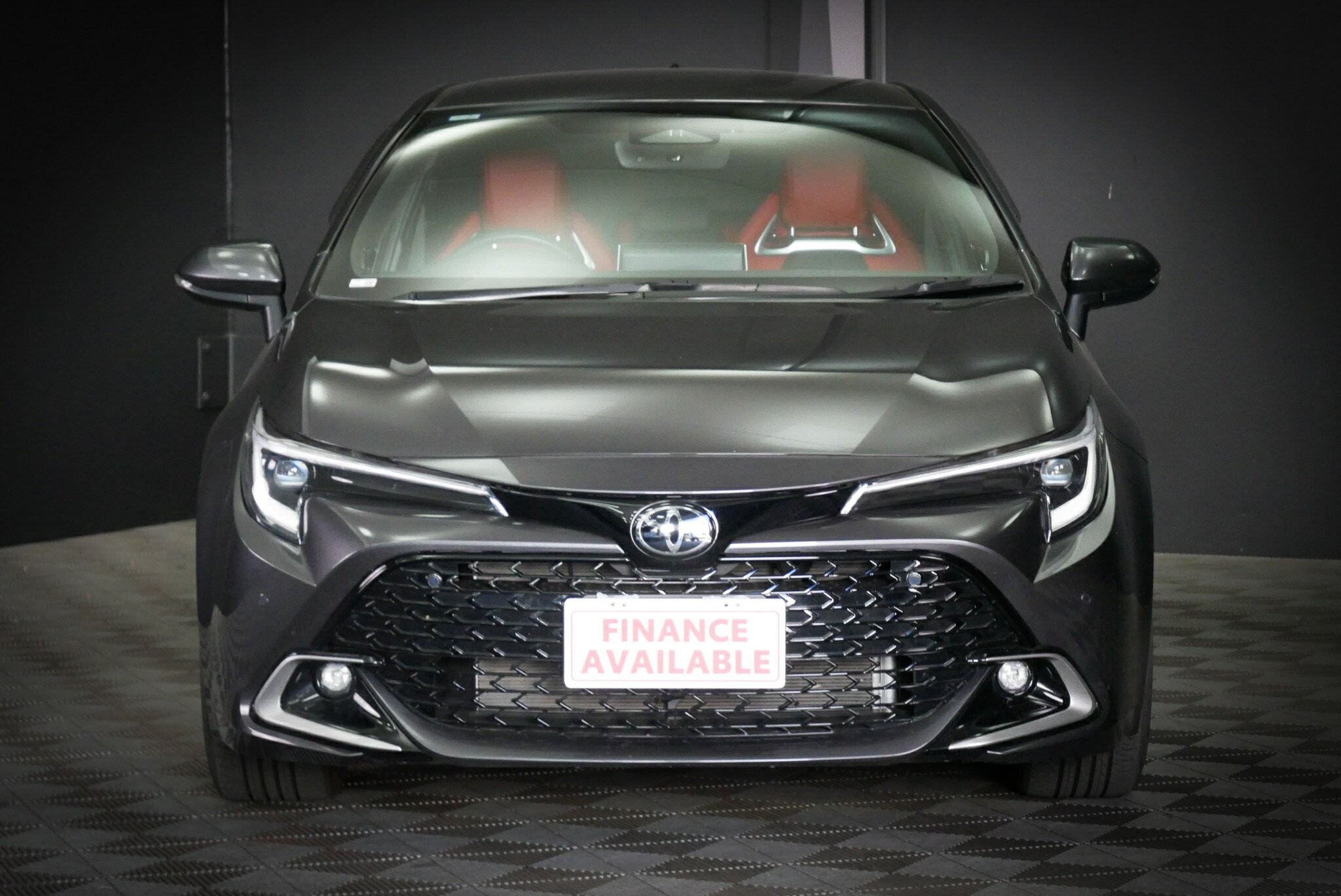 Toyota Corolla image 2