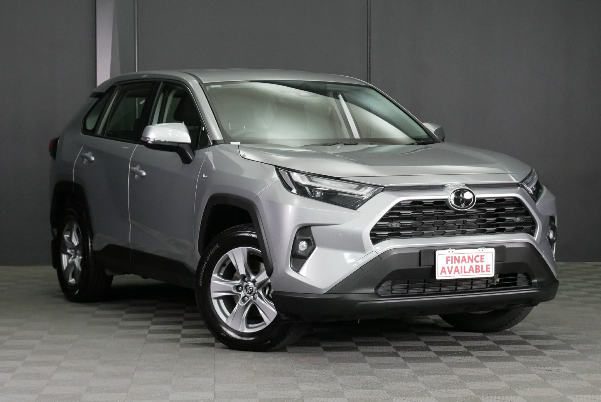 Toyota Rav4 image 1
