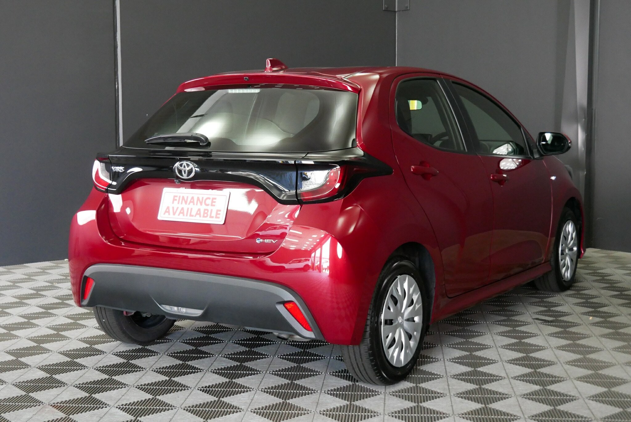Toyota Yaris image 4