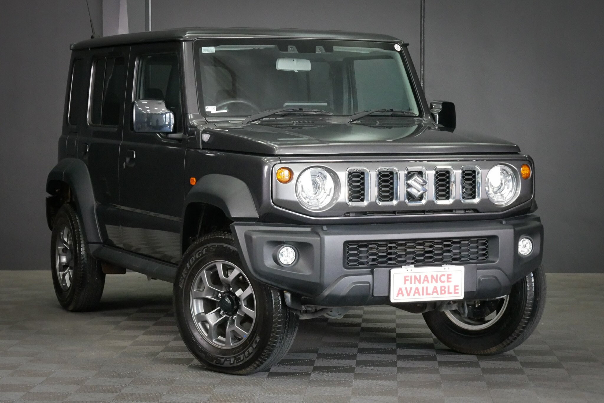 Suzuki Jimny image 1