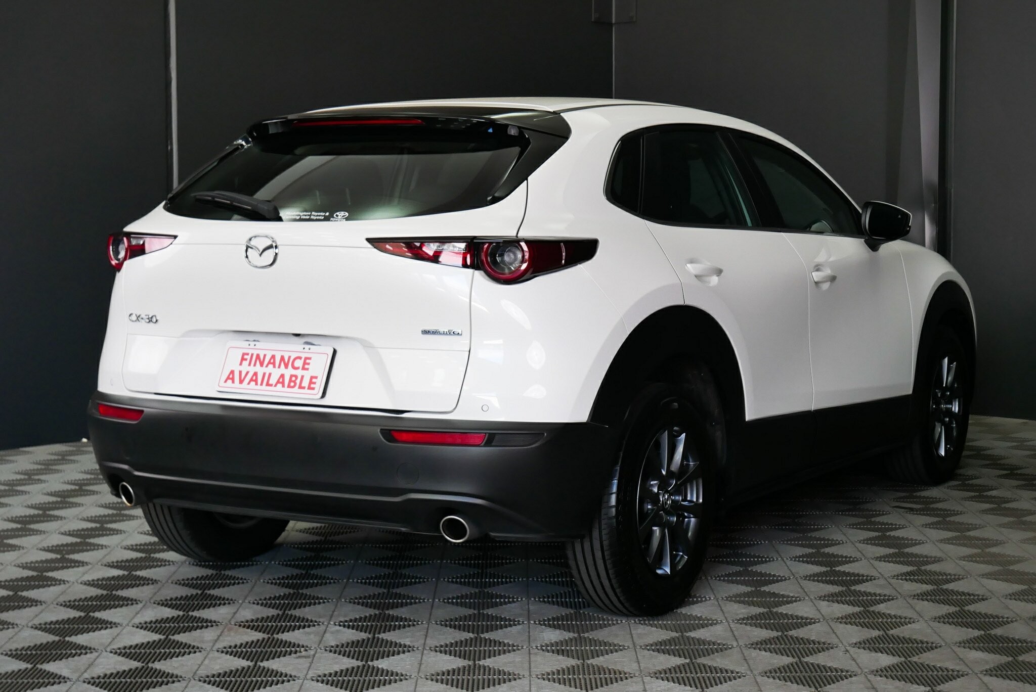 Mazda Cx-30 image 4
