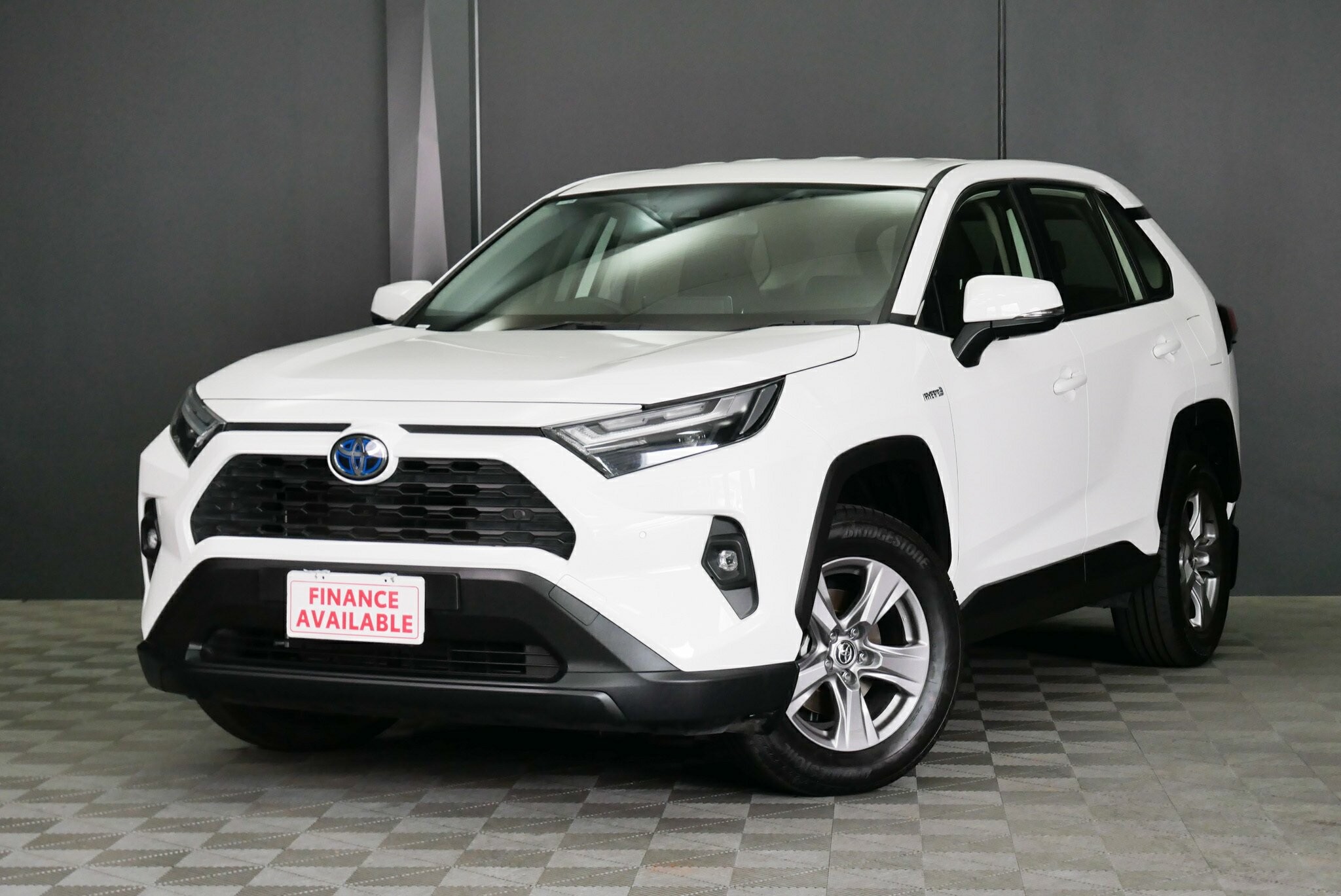 Toyota Rav4 image 3