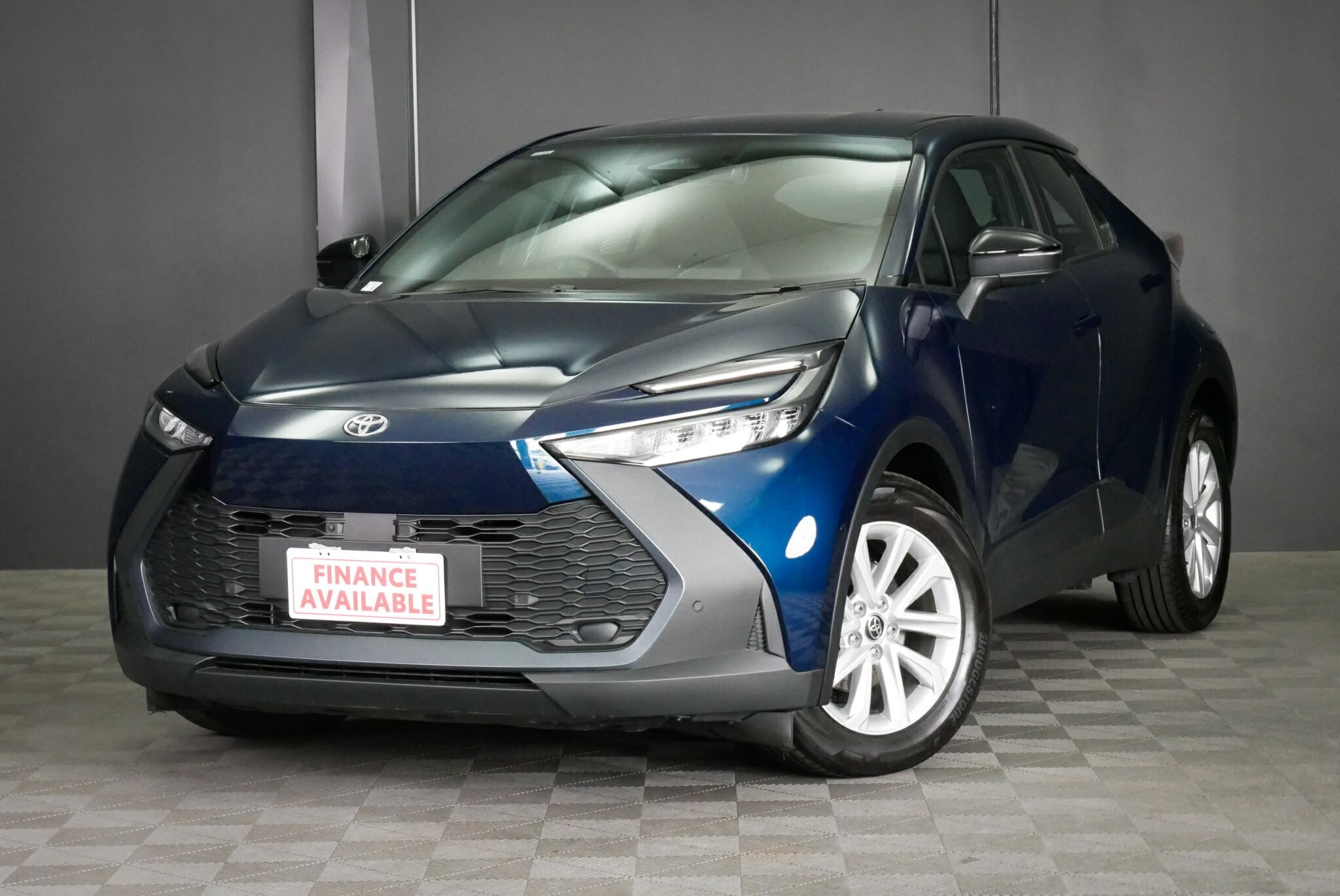 Toyota C-hr image 3