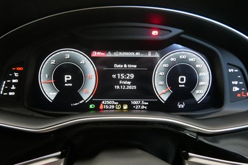 https://vehicle-cdn.autoleague.cloud/30640_U109944_7.jpg