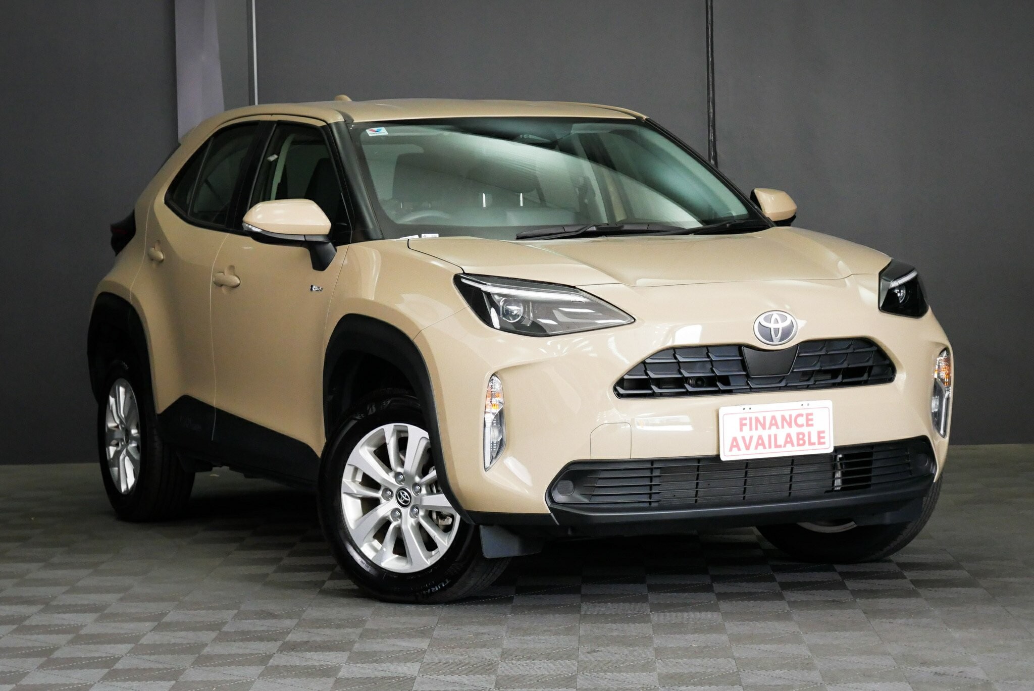 Toyota Yaris Cross image 1