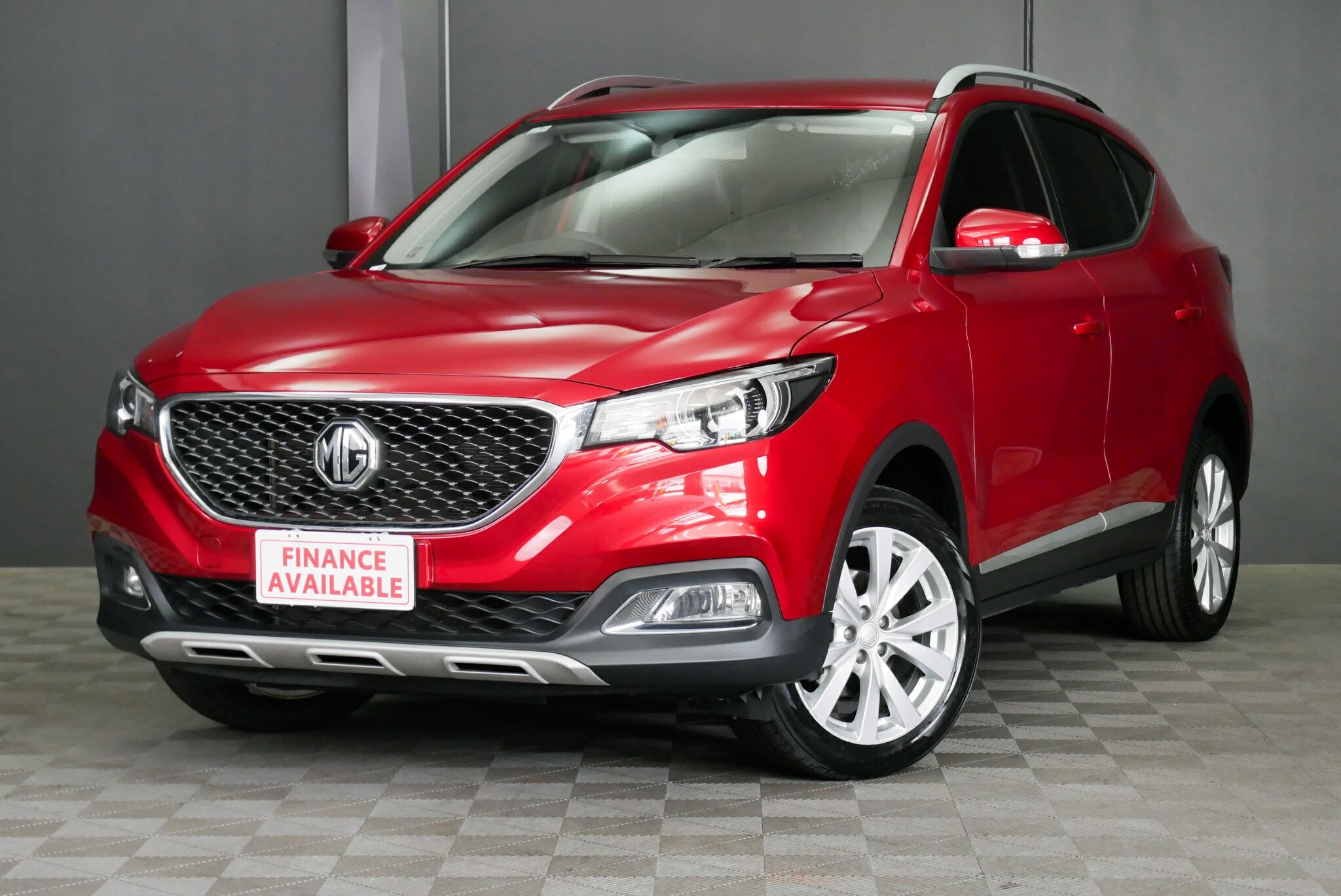 MG Zs image 3
